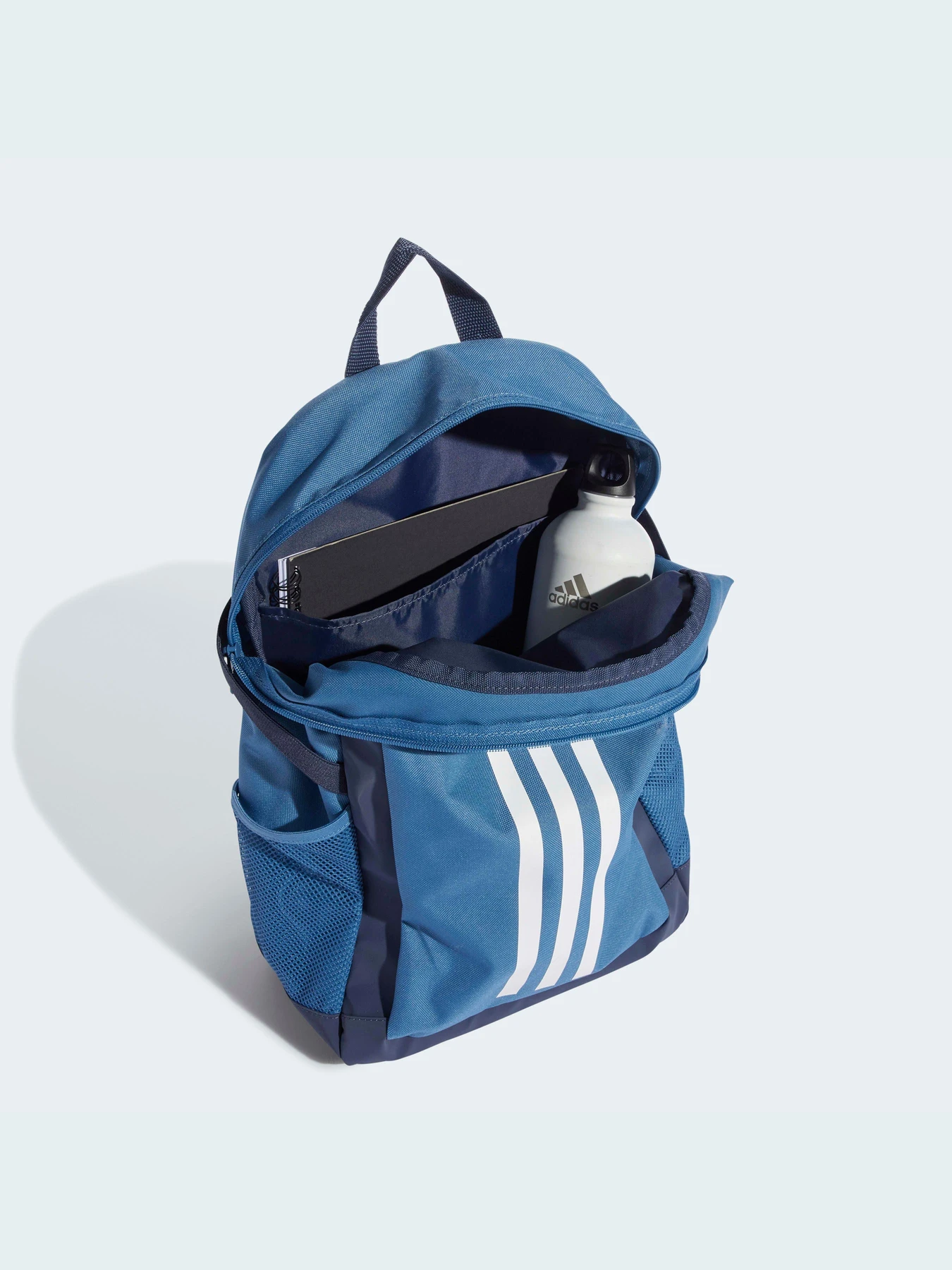 Рюкзаки Adidas 3 Stripes модель HD9932 Рюкзаки Adidas 3 Stripes модель HD9932 Фото