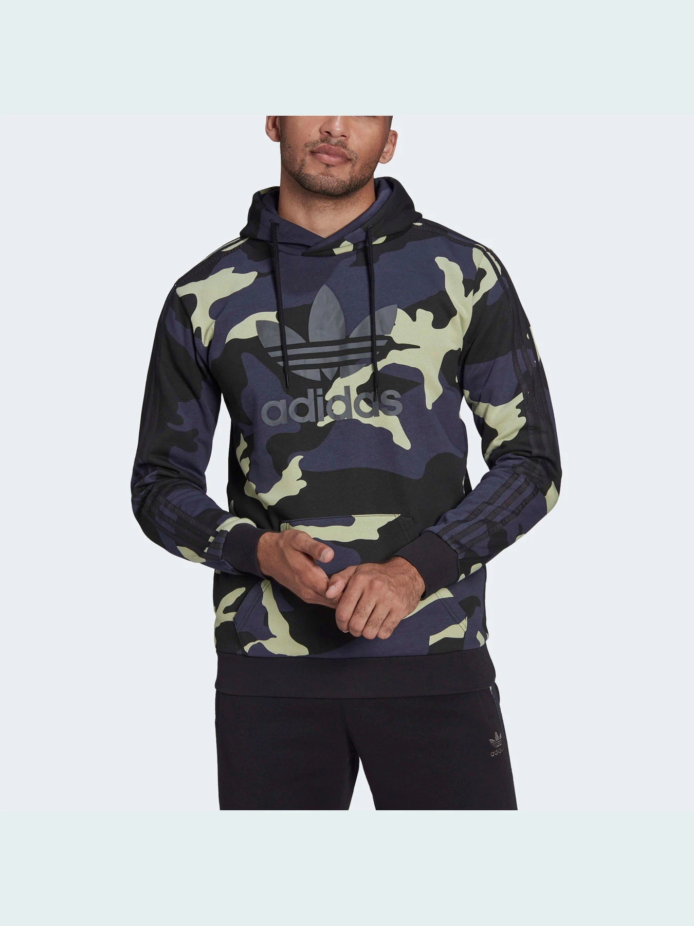 Худи и свитшоты Adidas Graphics модель HF4882 Худи и свитшоты Adidas Graphics модель HF4882 Фото