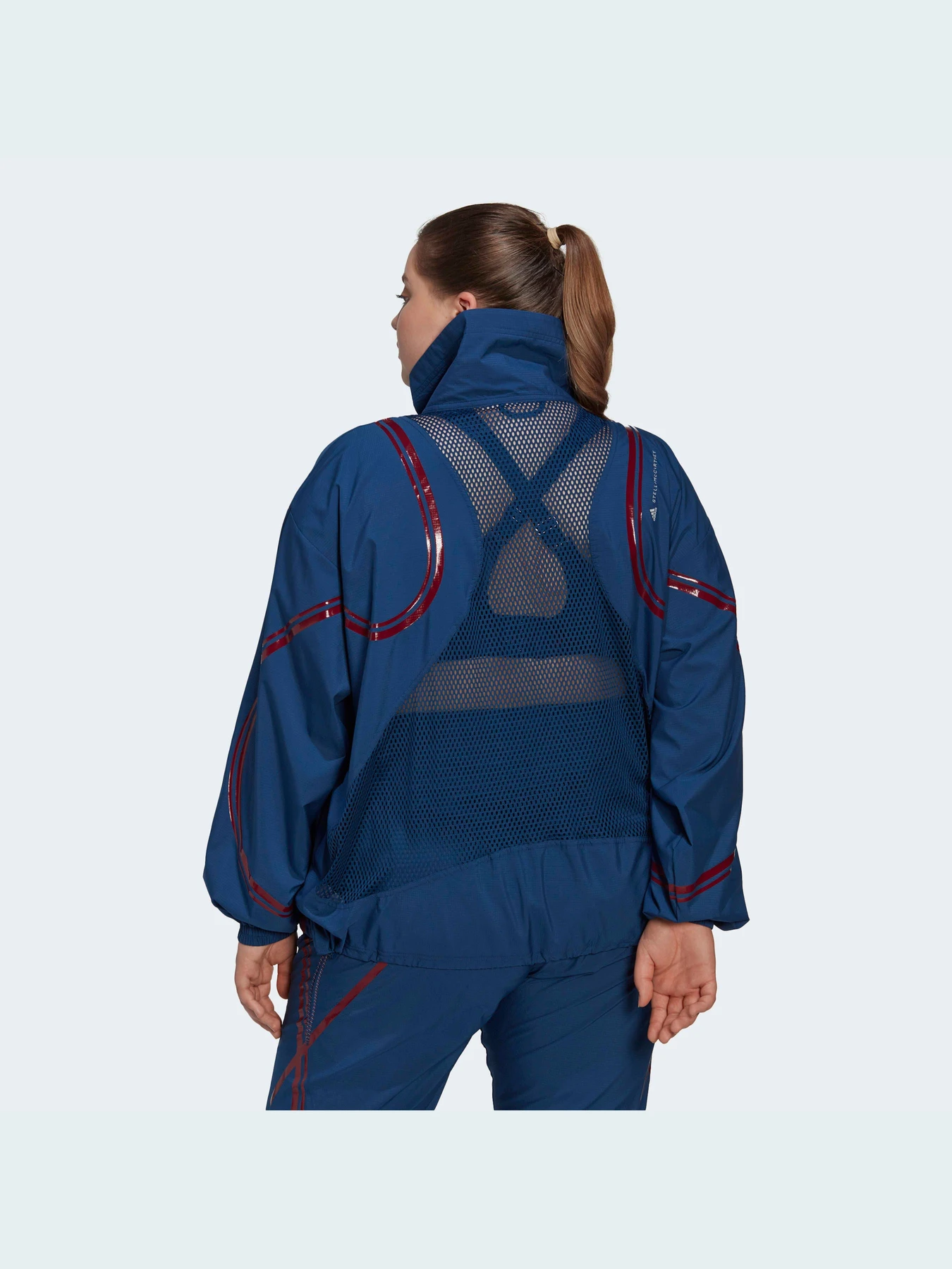 Куртки и дубленки Adidas модель HK0484 Куртки и дубленки Adidas модель HK0484 Фото