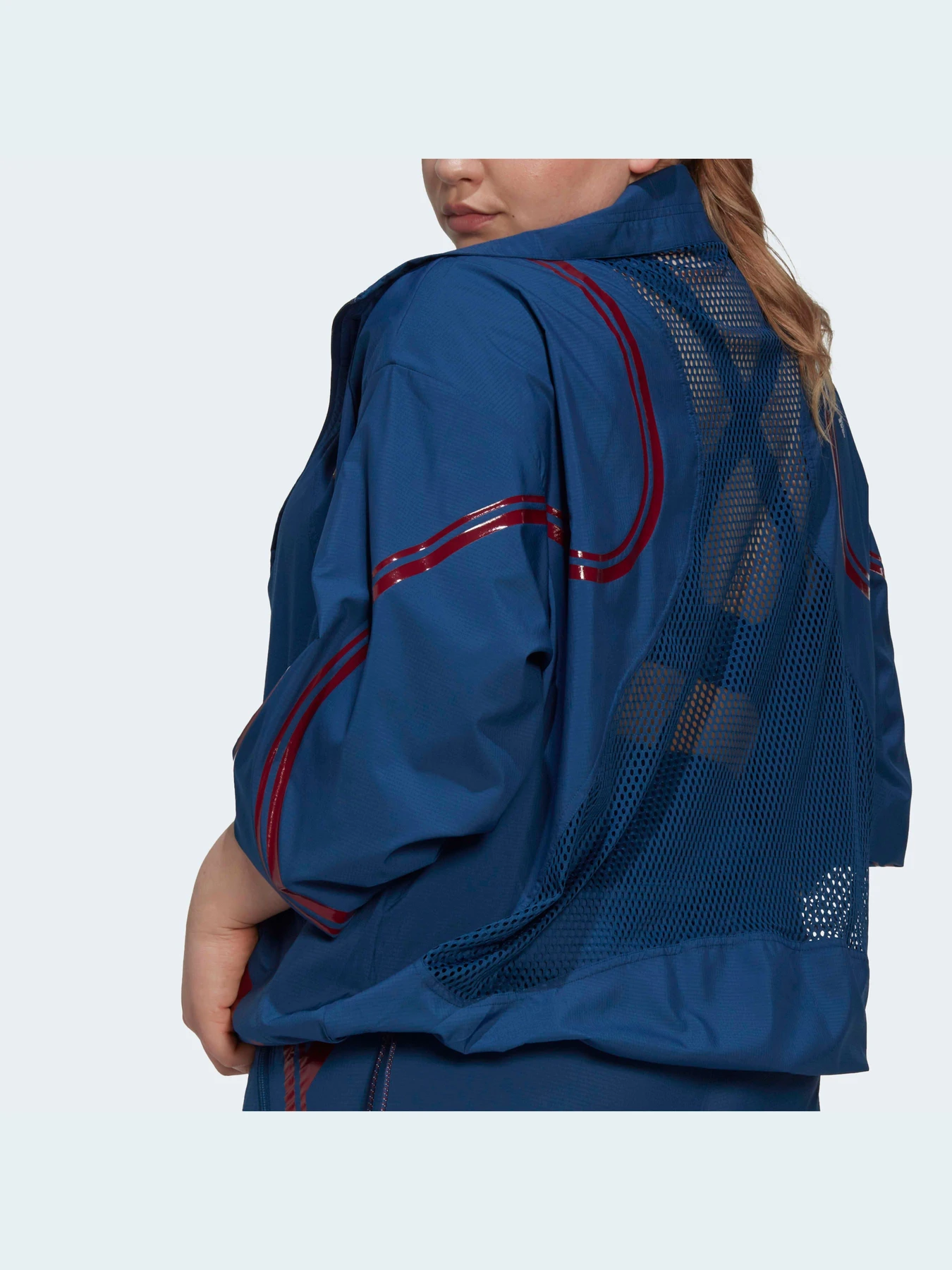 Куртки и дубленки Adidas модель HK0484 Куртки и дубленки Adidas модель HK0484 Фото
