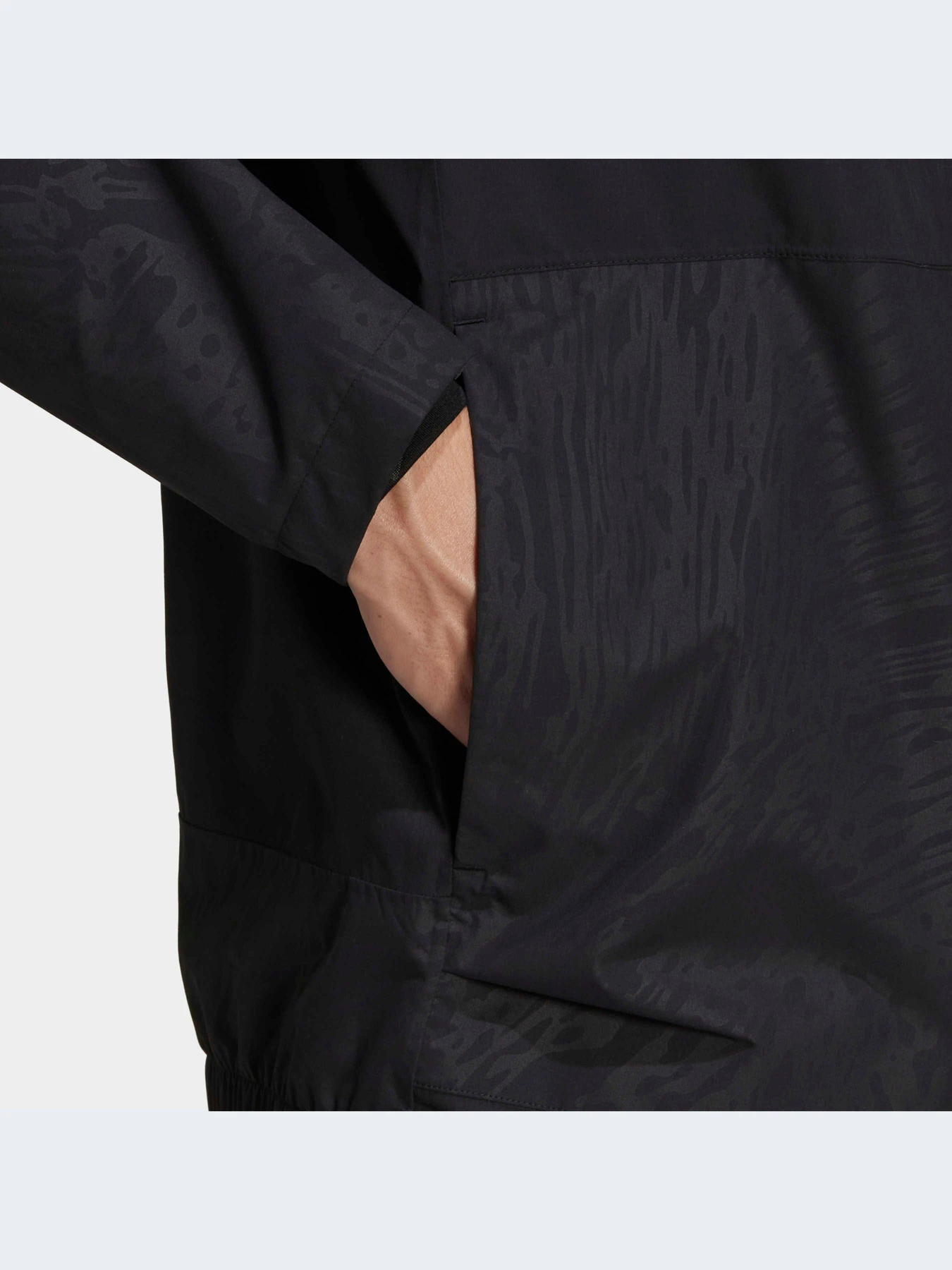 Куртки та дублянки Adidas модель HB0018 Куртки та дублянки Adidas модель HB0018 Фото