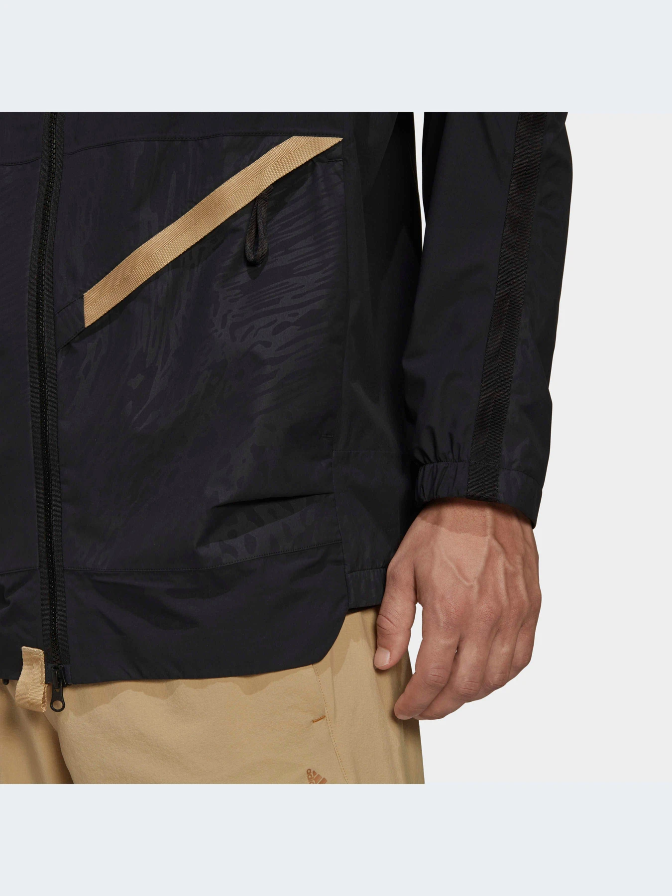Куртки та дублянки Adidas модель HB0018 Куртки та дублянки Adidas модель HB0018 Фото