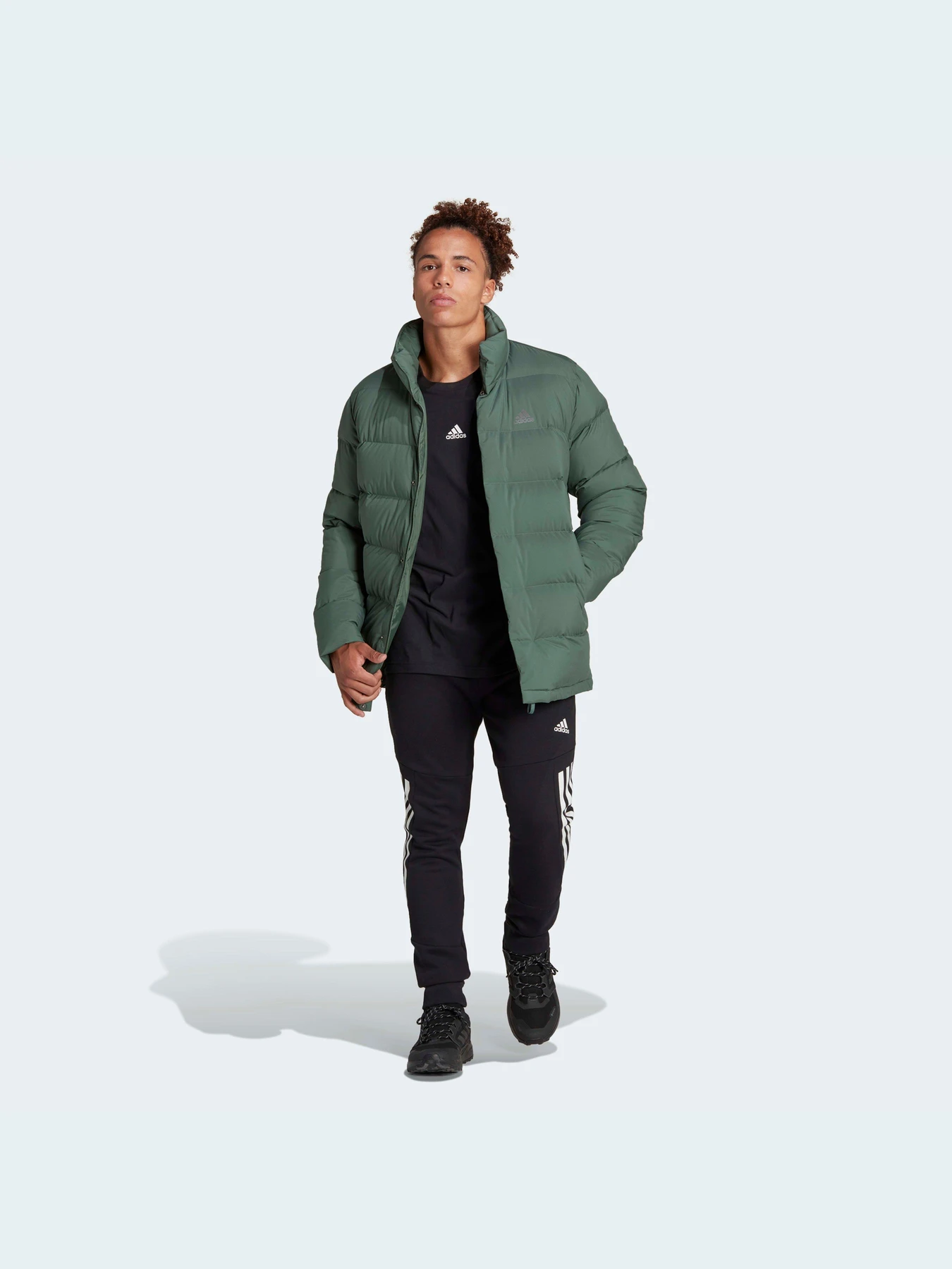 Куртки та дублянки Adidas модель HG6282 Куртки та дублянки Adidas модель HG6282 Фото