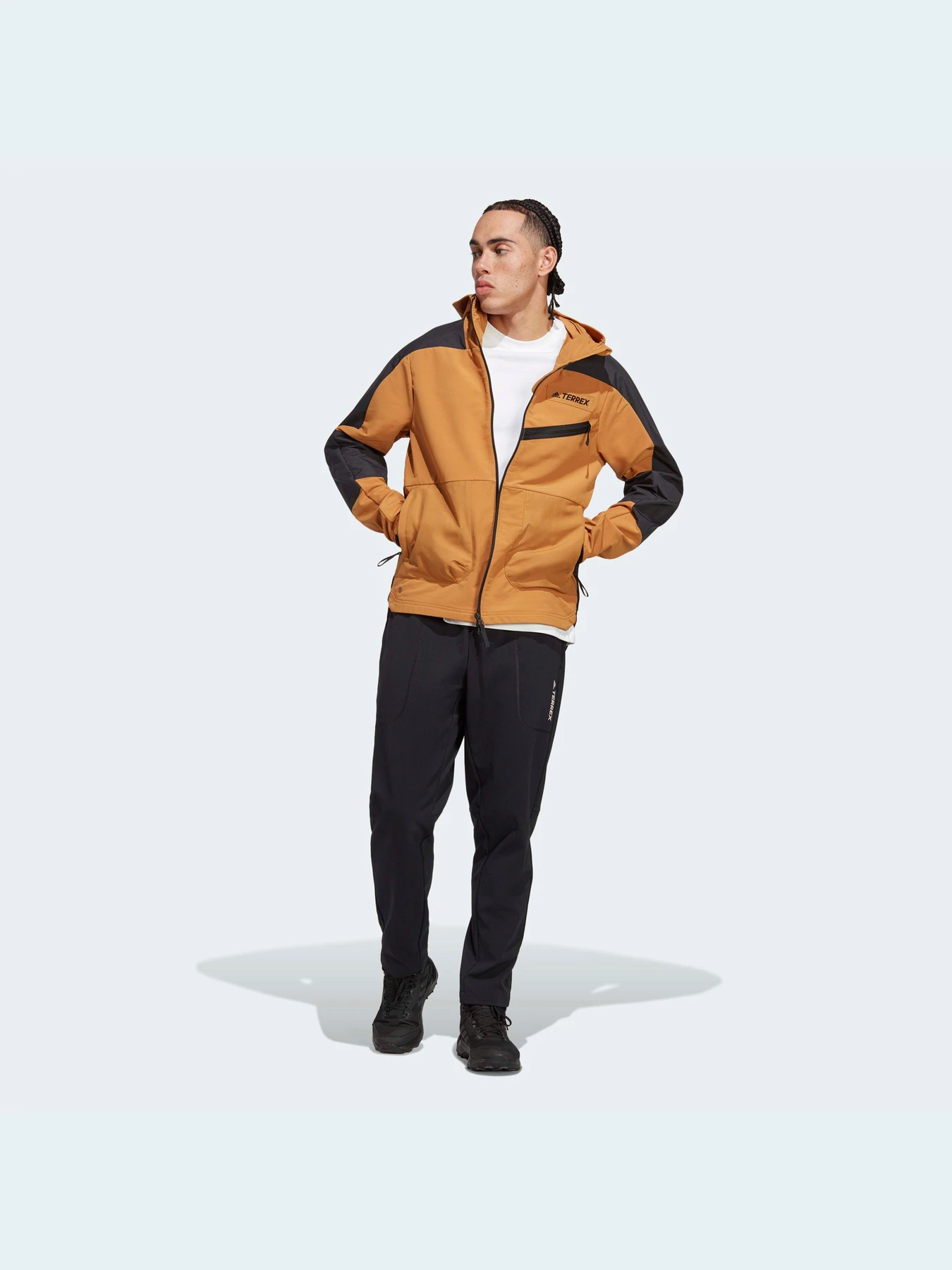 Куртки и дубленки Adidas модель HE5201 Фото