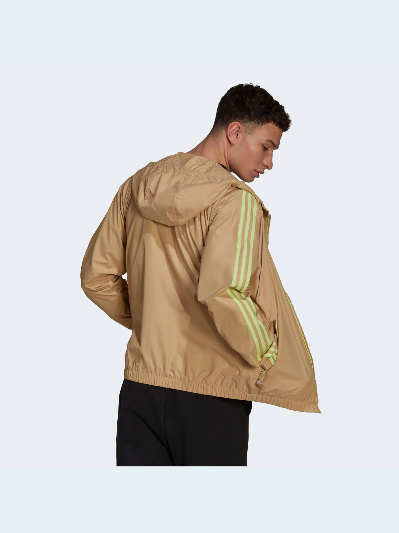 Куртки и дубленки Adidas 3 Stripes модель H65775 Фото