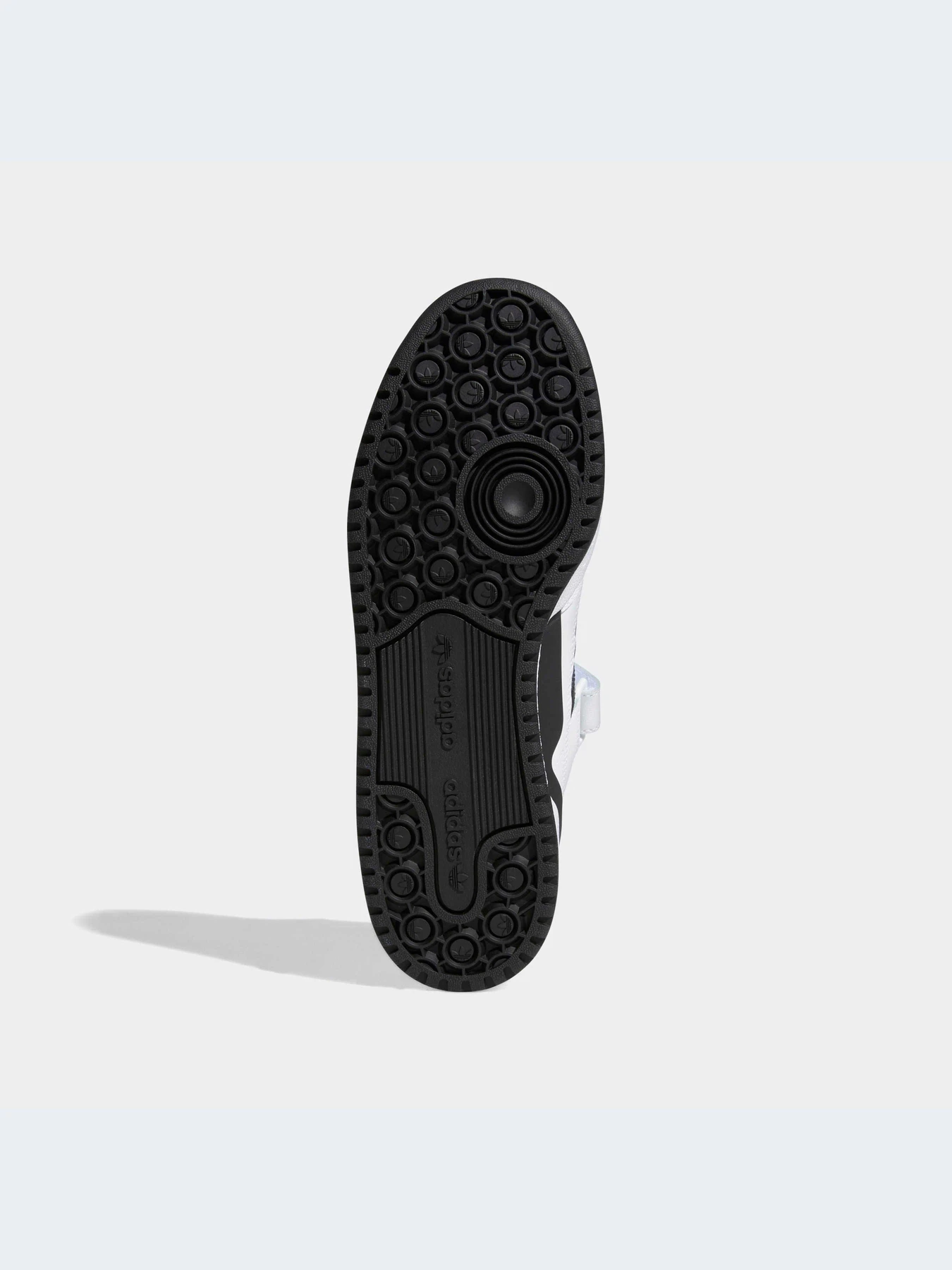 Кроссовки Adidas Forum модель FY7757 Кроссовки Adidas Forum модель FY7757 Фото