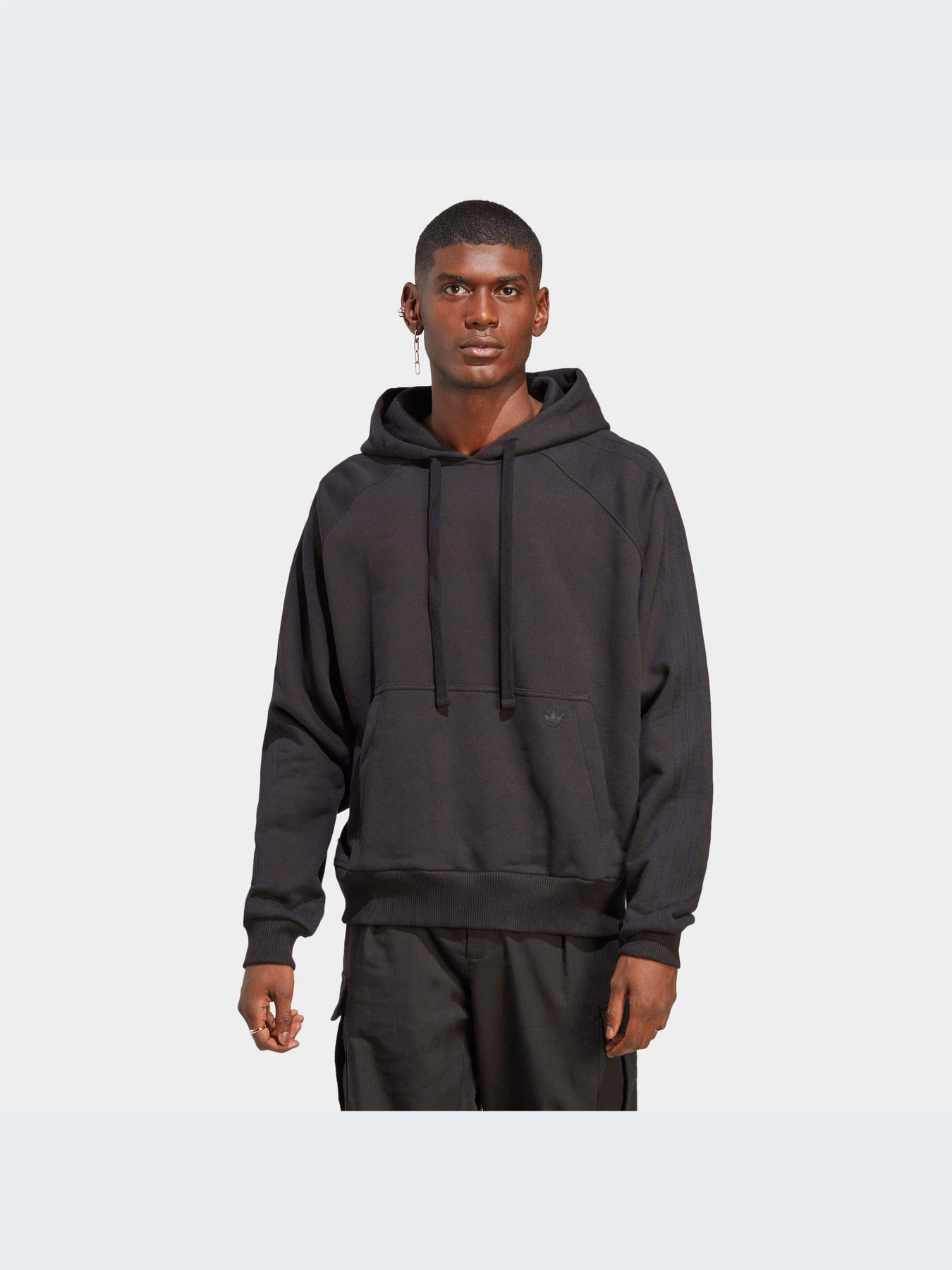 Худі та світшоти Adidas модель IA2443 Худі та світшоти Adidas модель IA2443 Фото