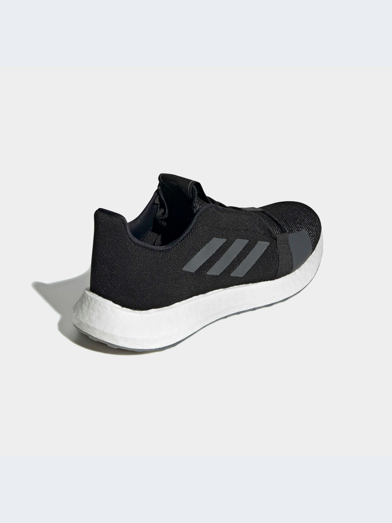 Кроссовки Adidas модель EG0960 Кроссовки Adidas модель EG0960 Фото