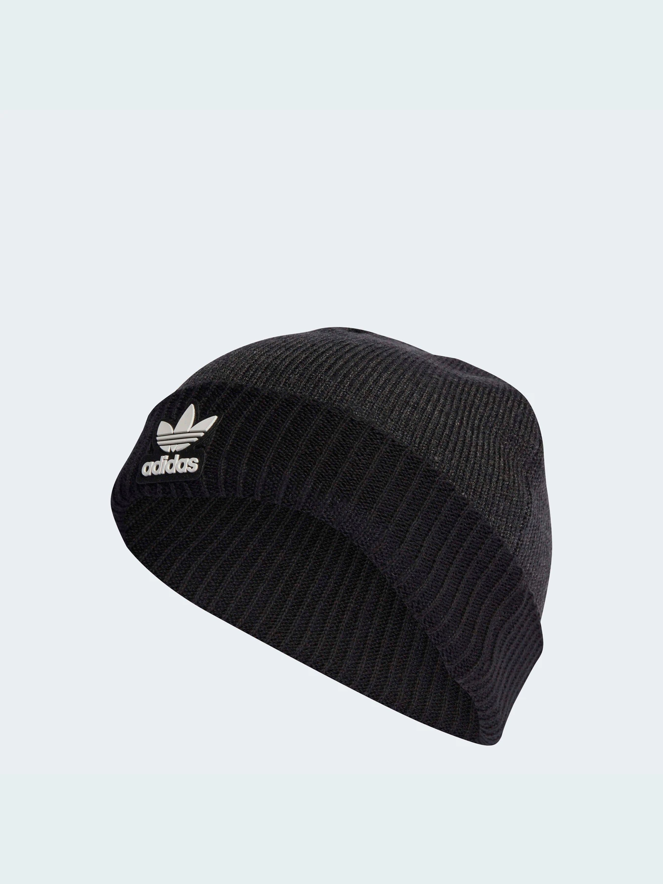 Шапки та кепки Adidas Культові силуети модель II0745 Фото