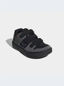 Кросівки Adidas модель FZ0430 Фото