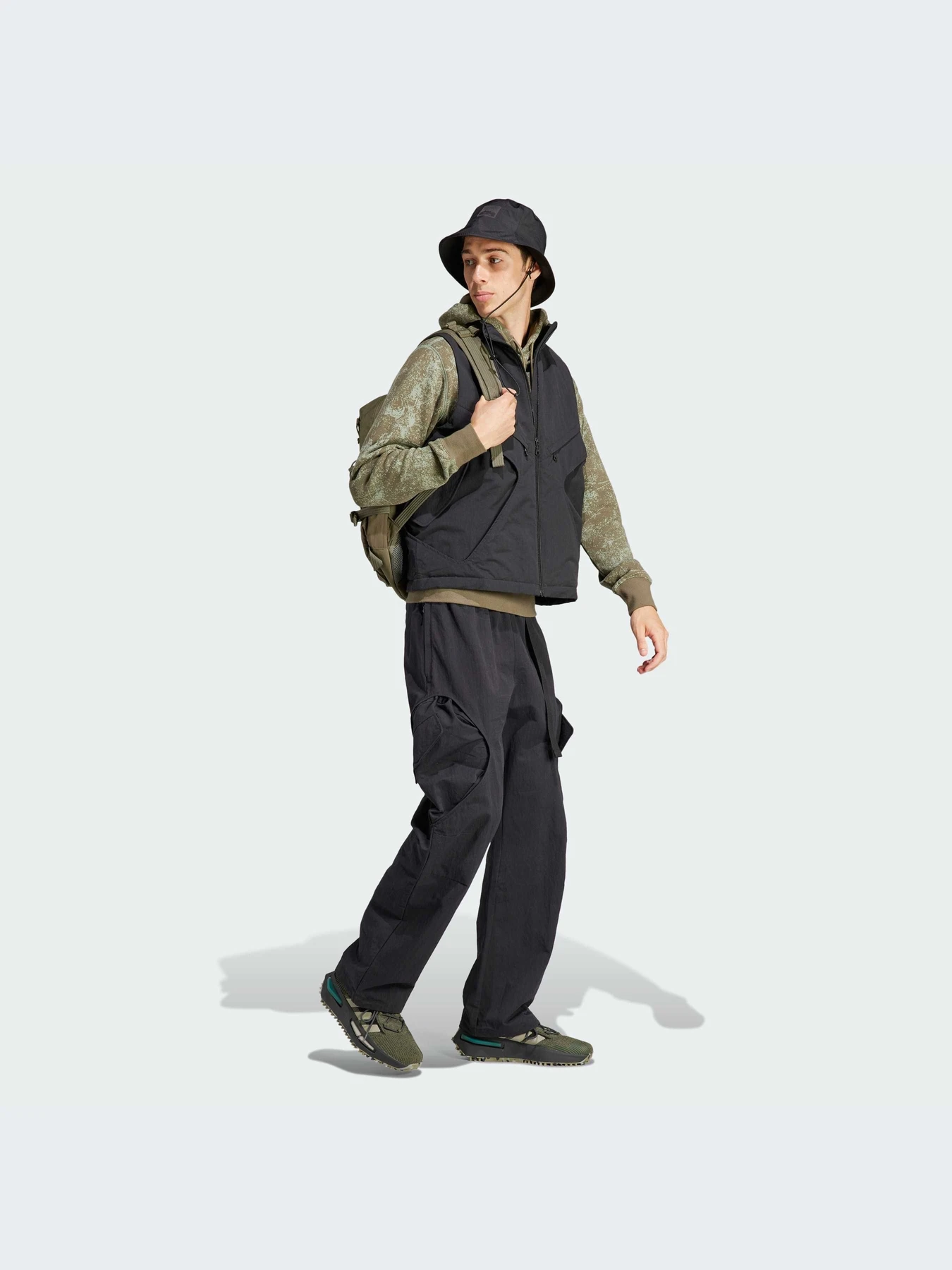 Куртки та дублянки Adidas Adventure модель IJ0721 Куртки та дублянки Adidas Adventure модель IJ0721 Фото