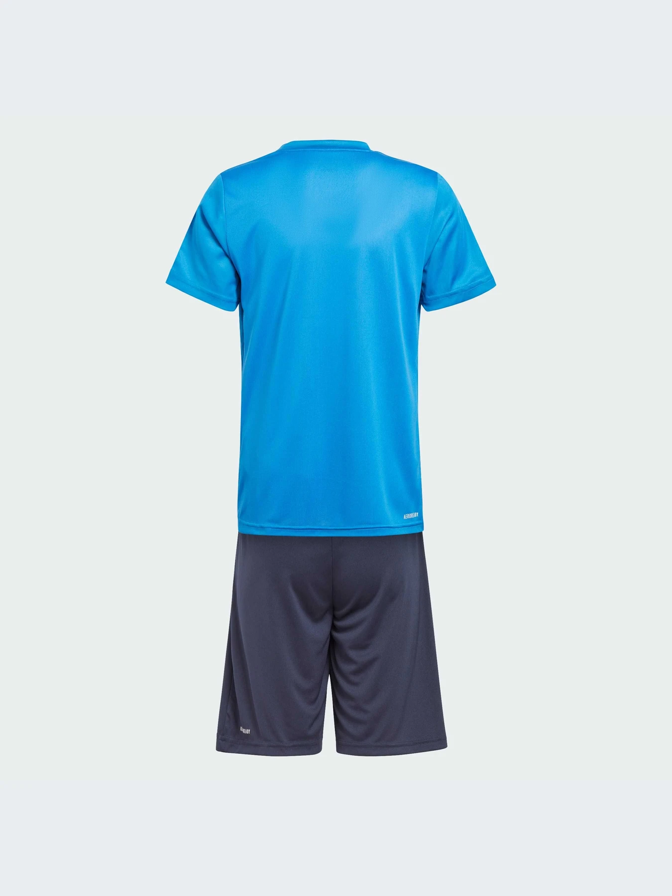 Костюмы Adidas модель IJ9560 Костюмы Adidas модель IJ9560 Фото