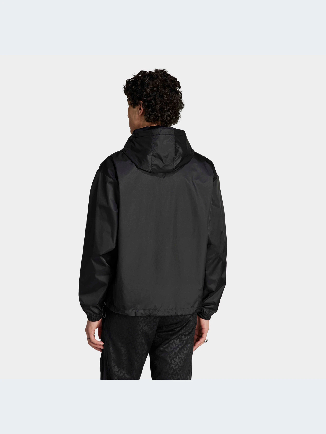 Куртки та дублянки Adidas Graphics модель II8161 Куртки та дублянки Adidas Graphics модель II8161 Фото