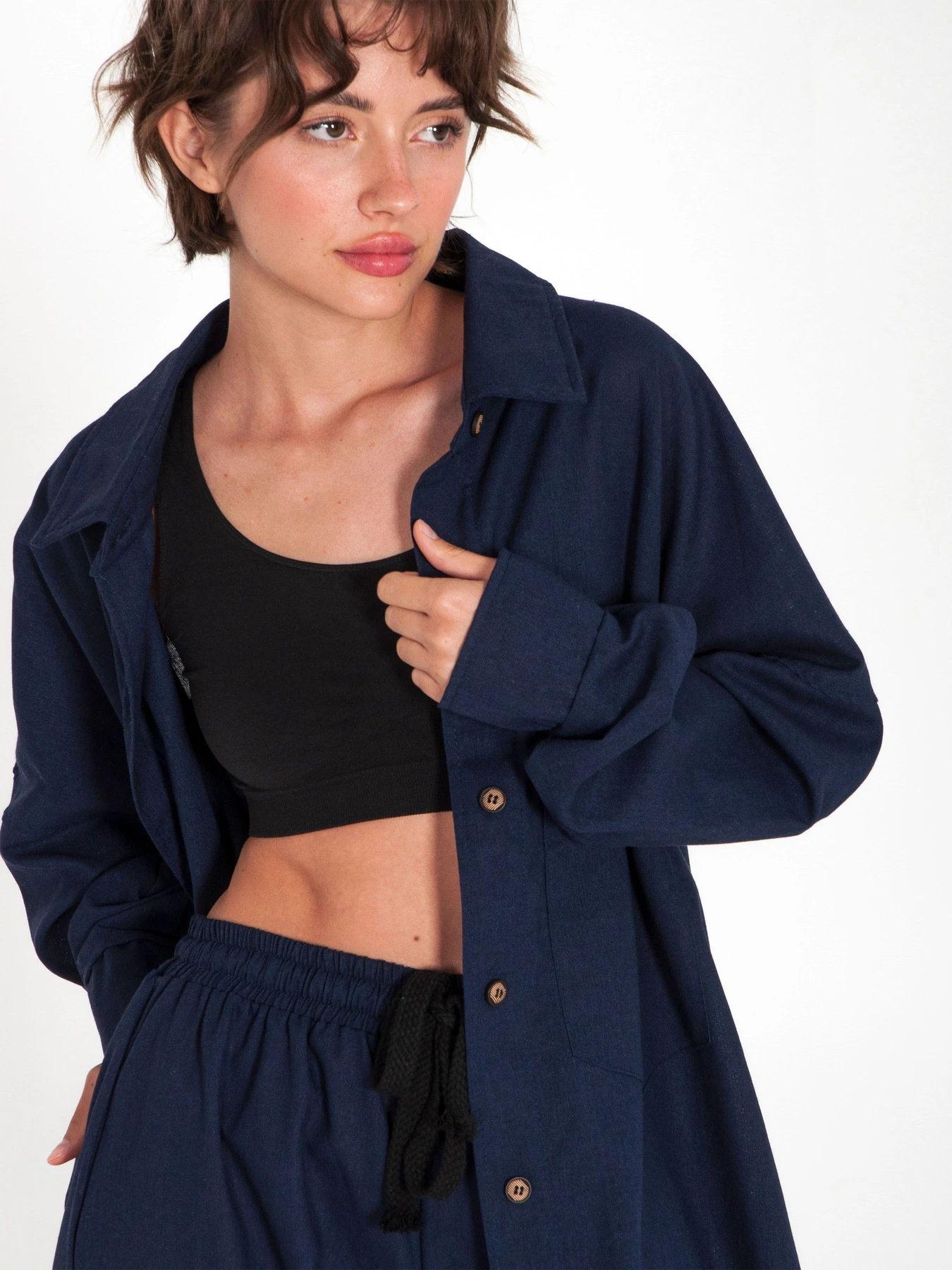 Сорочки IJ модель ij-sorochka-linen-navy Сорочки IJ модель ij-sorochka-linen-navy Фото