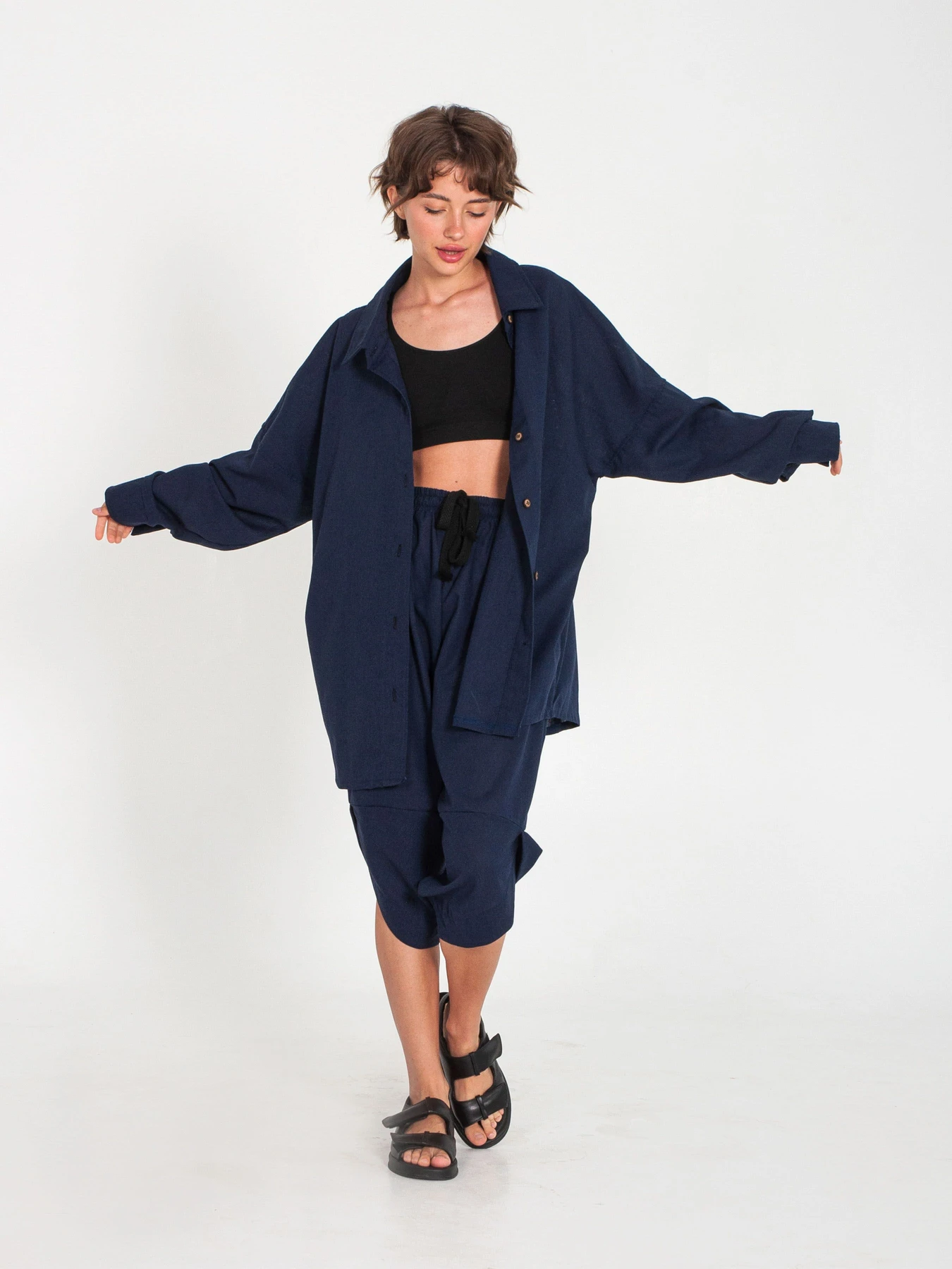 Сорочки IJ модель ij-sorochka-linen-navy Сорочки IJ модель ij-sorochka-linen-navy Фото