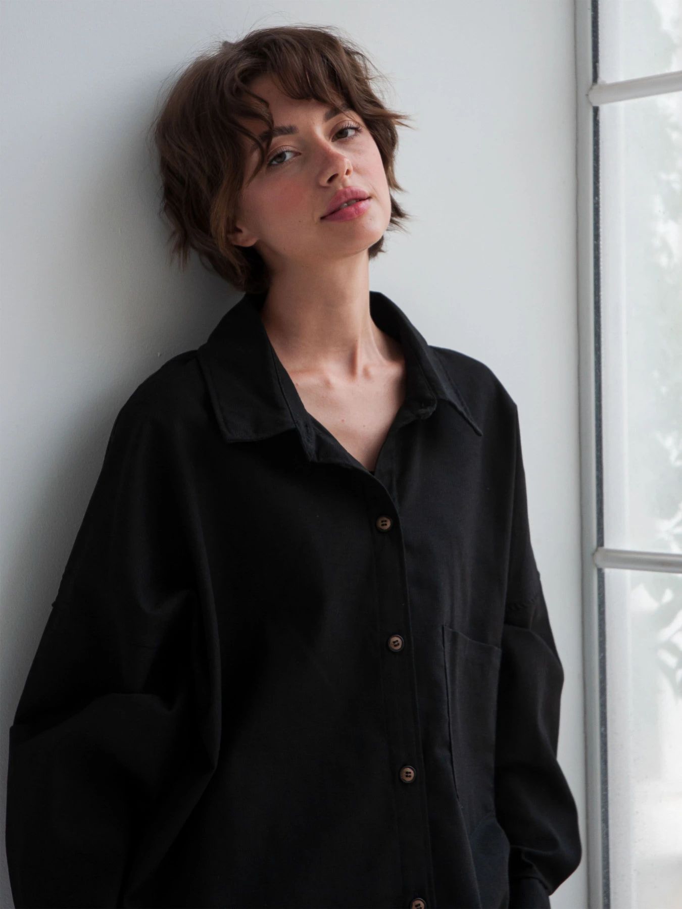 Рубашки IJ модель ij-sorochka-linen-black Рубашки IJ модель ij-sorochka-linen-black Фото