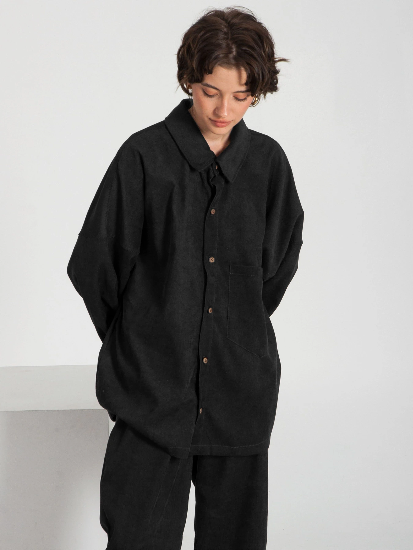 Рубашки IJ модель ij-sorochka-velvet-black Фото