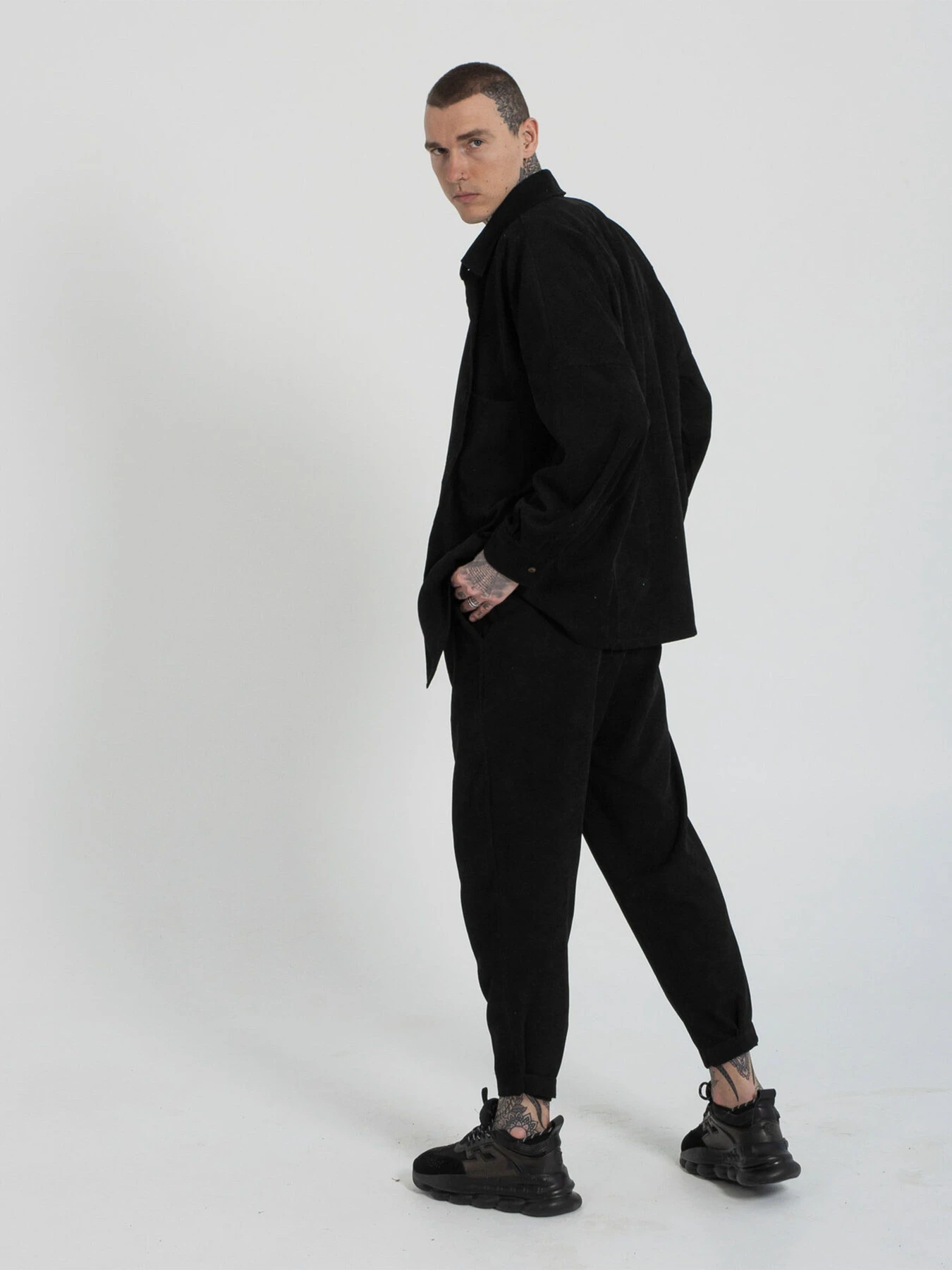 Рубашки IJ модель ij-sorochka-velvet-black-men Фото
