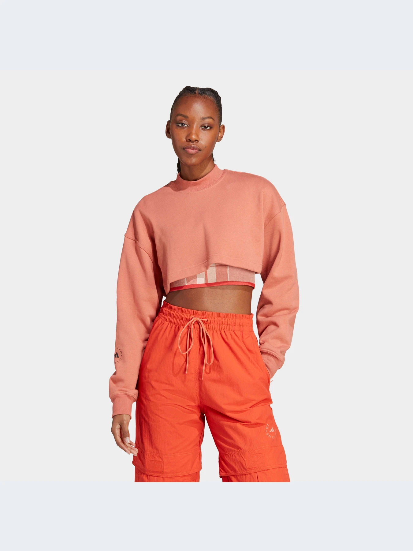 Худи и свитшоты Adidas модель HT1111 Фото