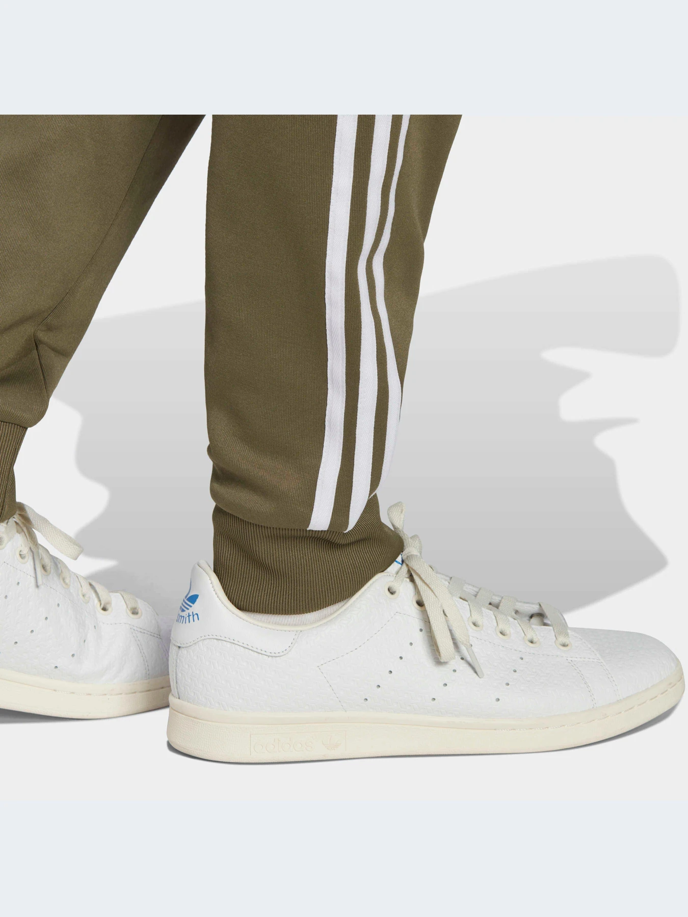 Брюки Adidas Adicolor модель IA4790 Фото