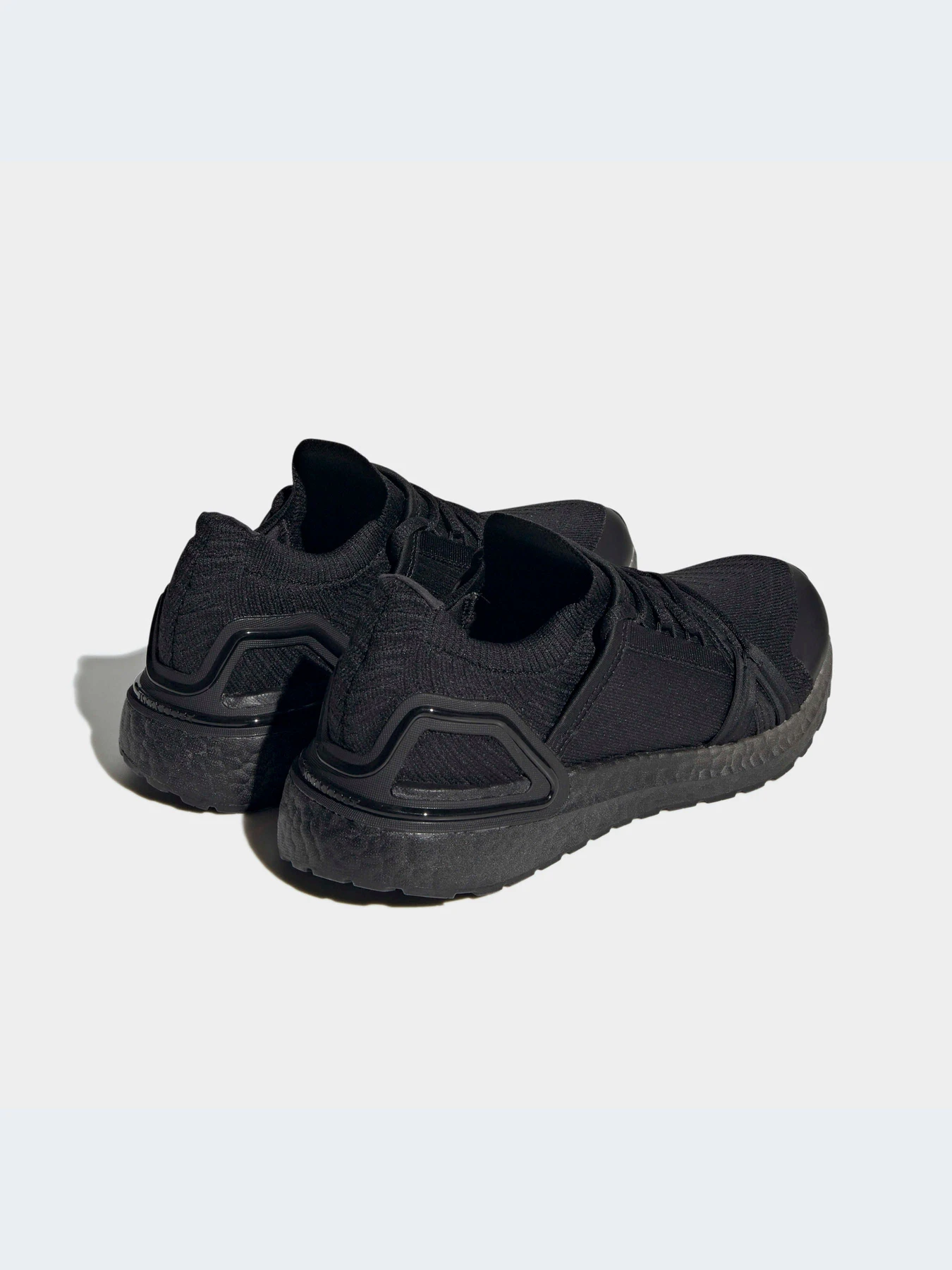 Кроссовки Adidas Ultraboost модель HP3217 Кроссовки Adidas Ultraboost модель HP3217 Фото