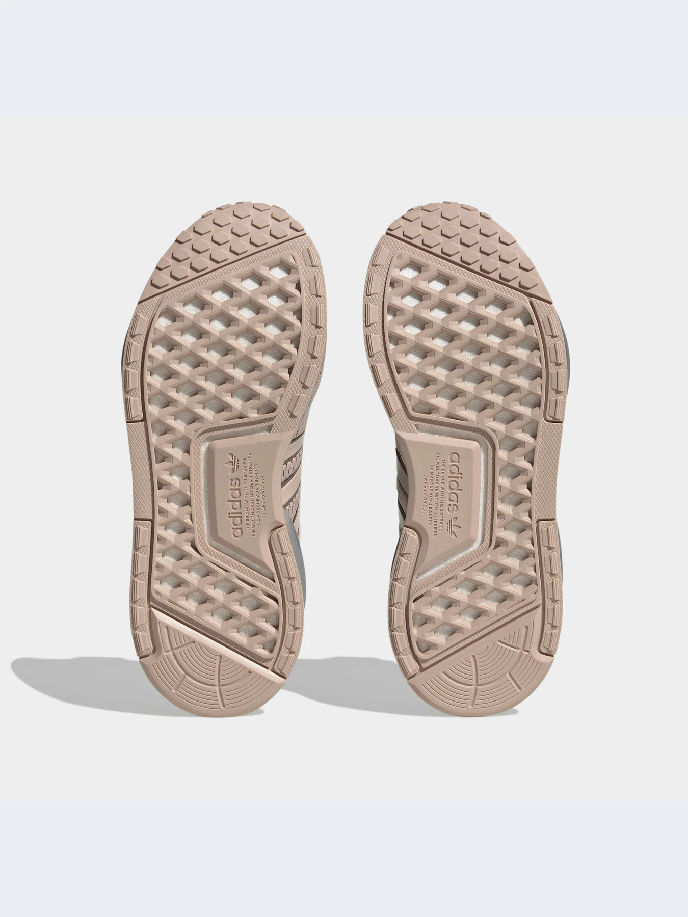 Кросівки Adidas NMD модель HQ1663 Кросівки Adidas NMD модель HQ1663 Фото