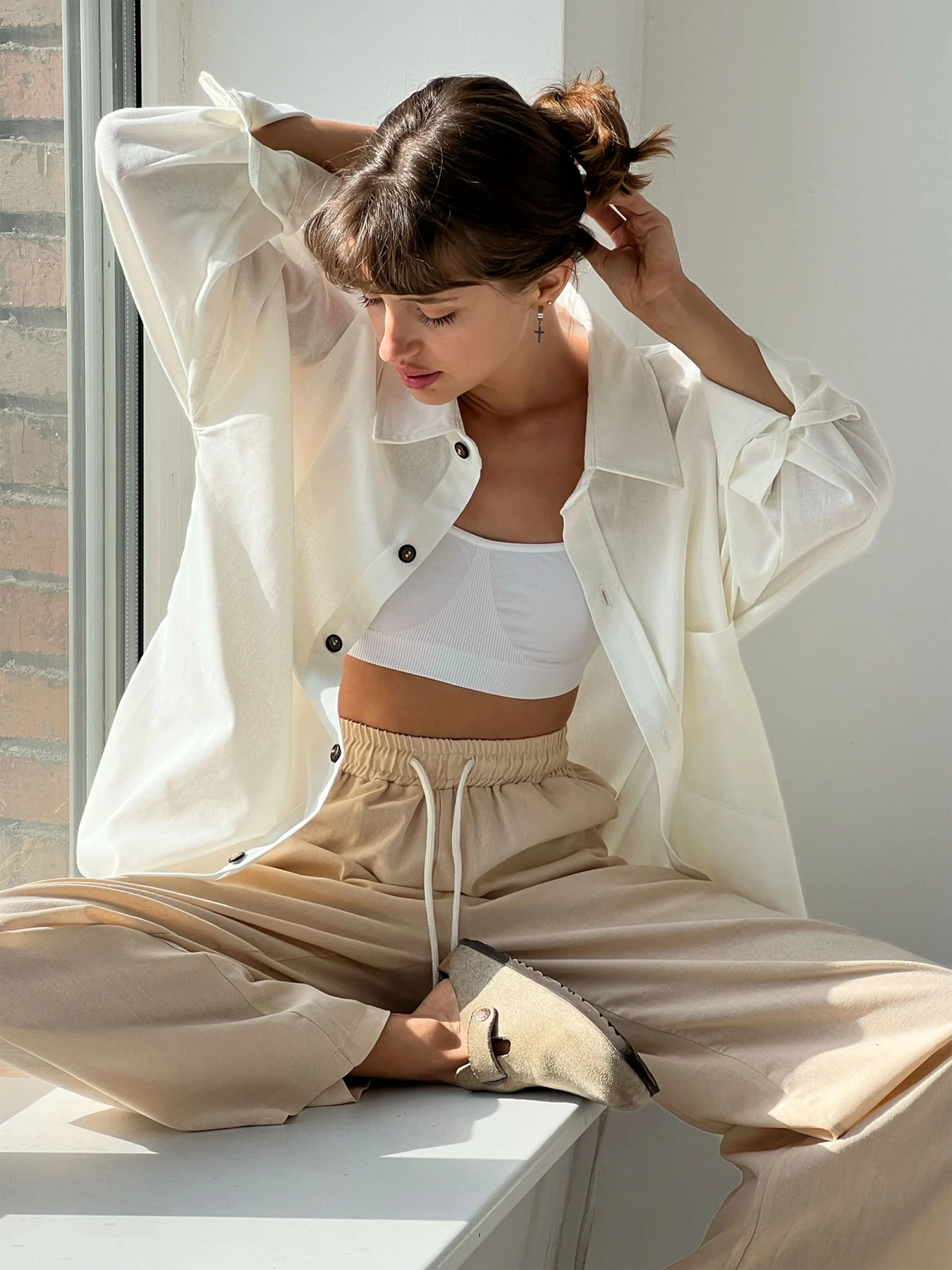 Сорочки IJ модель ij-sorochka-linen-milk Сорочки IJ модель ij-sorochka-linen-milk Фото