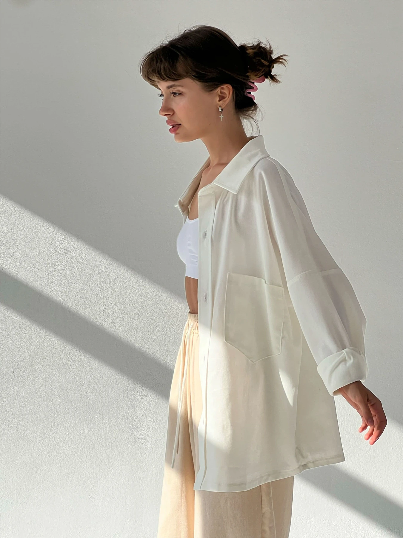 Сорочки IJ модель ij-sorochka-linen-milk Сорочки IJ модель ij-sorochka-linen-milk Фото