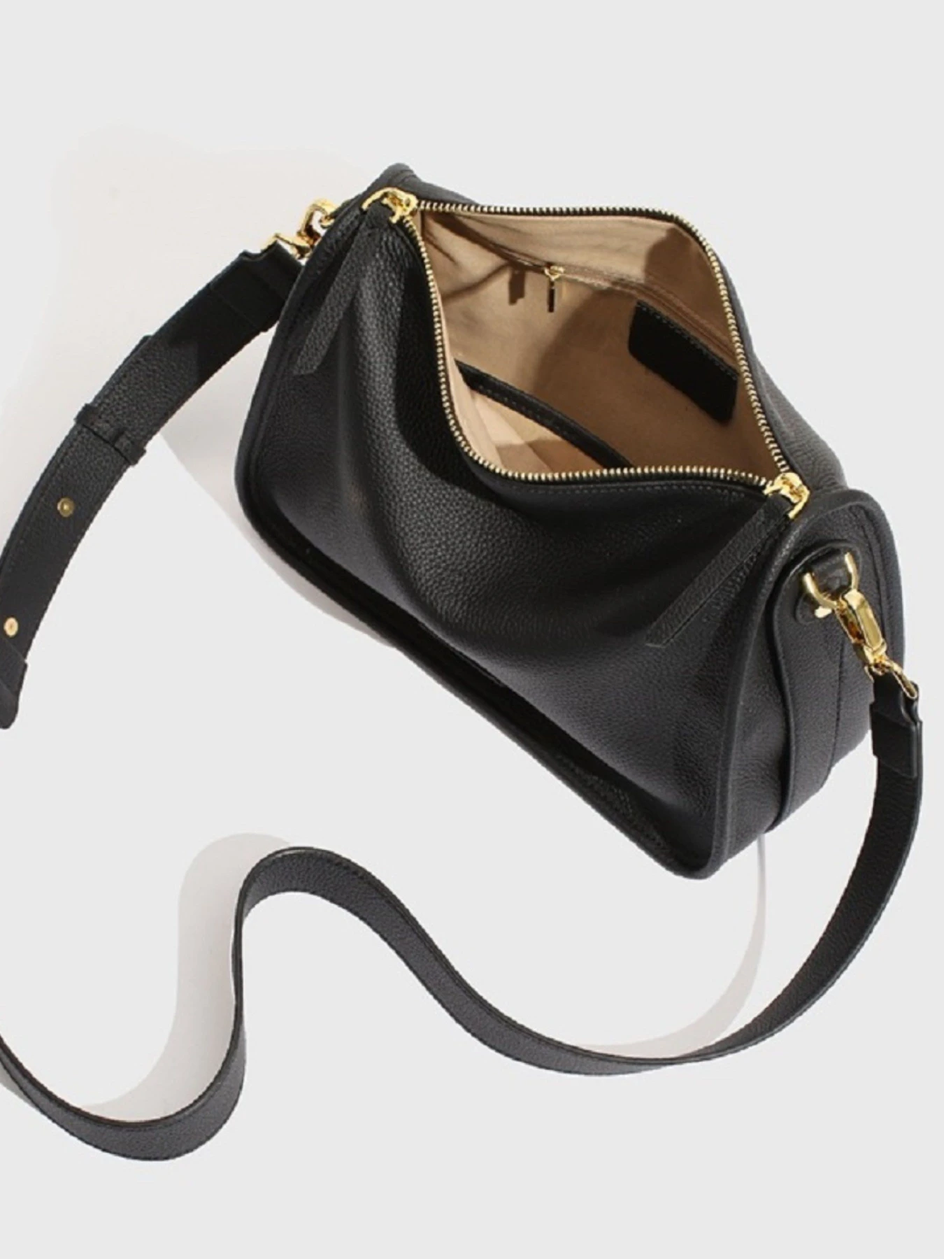 Сумки RoyalBag модель B24-W-6010A Фото