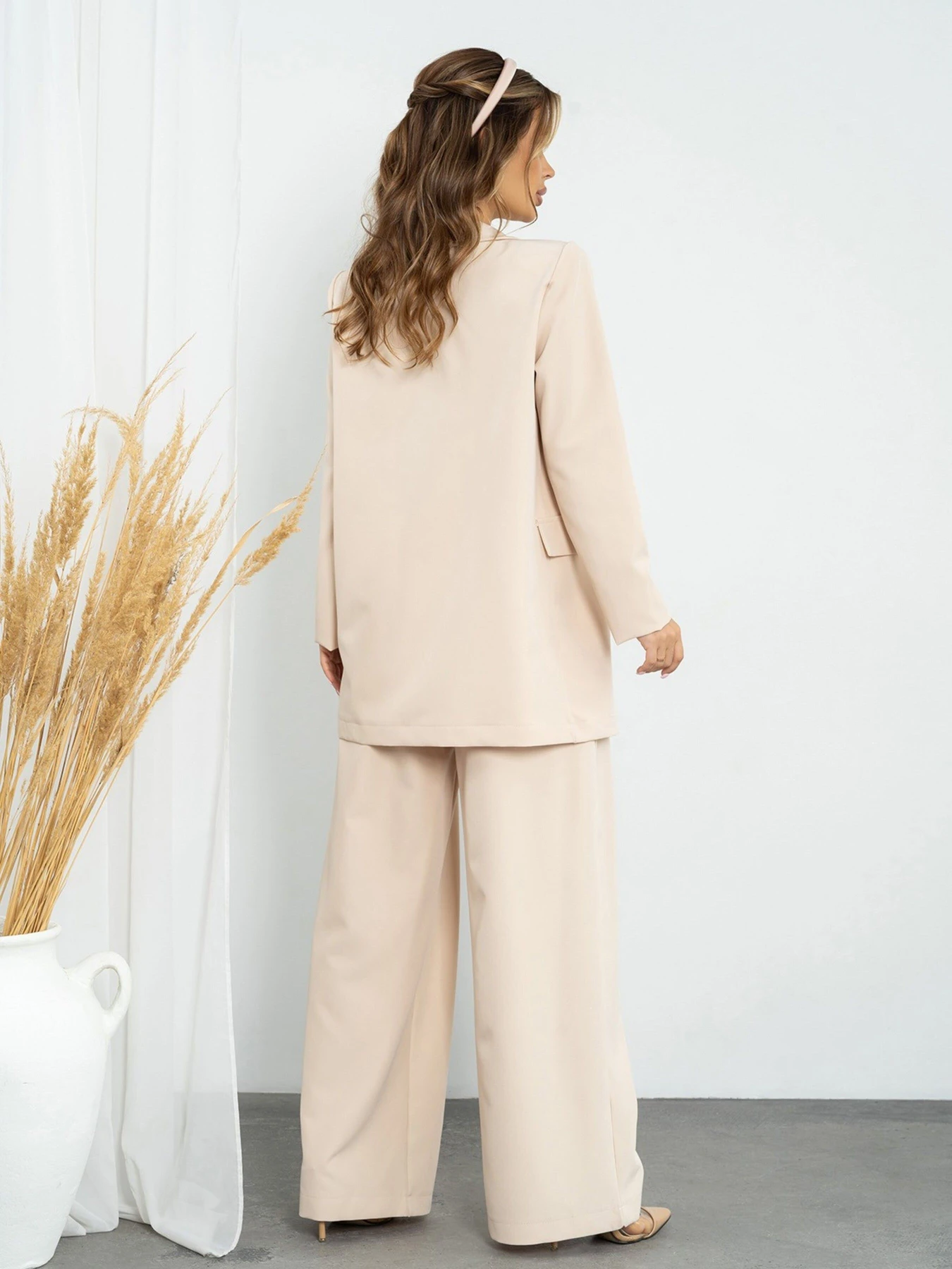 Костюмы ISSA Plus модель 14195_beige Фото