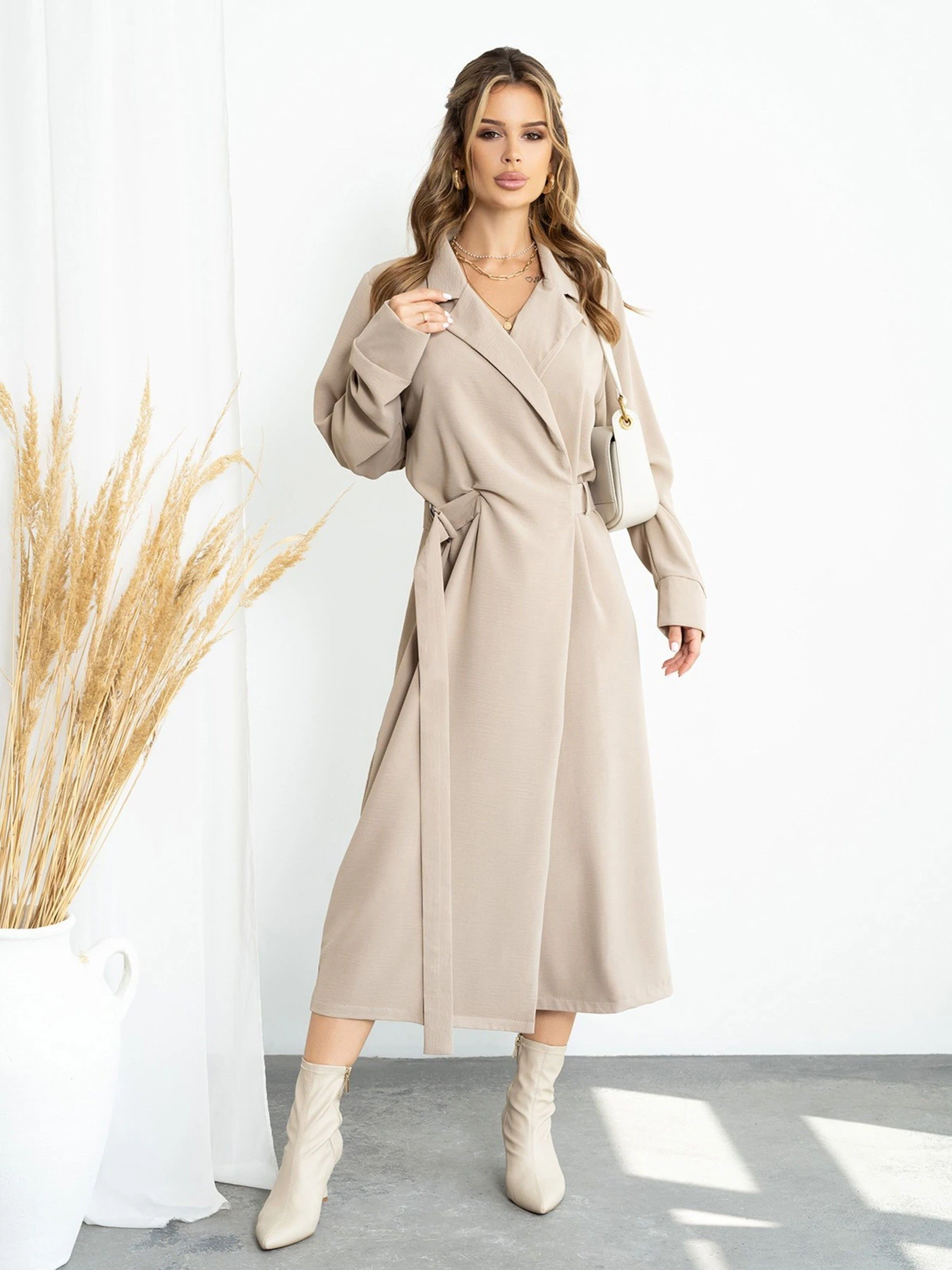 Сукні ISSA Plus модель 14210_beige Сукні ISSA Plus модель 14210_beige Фото