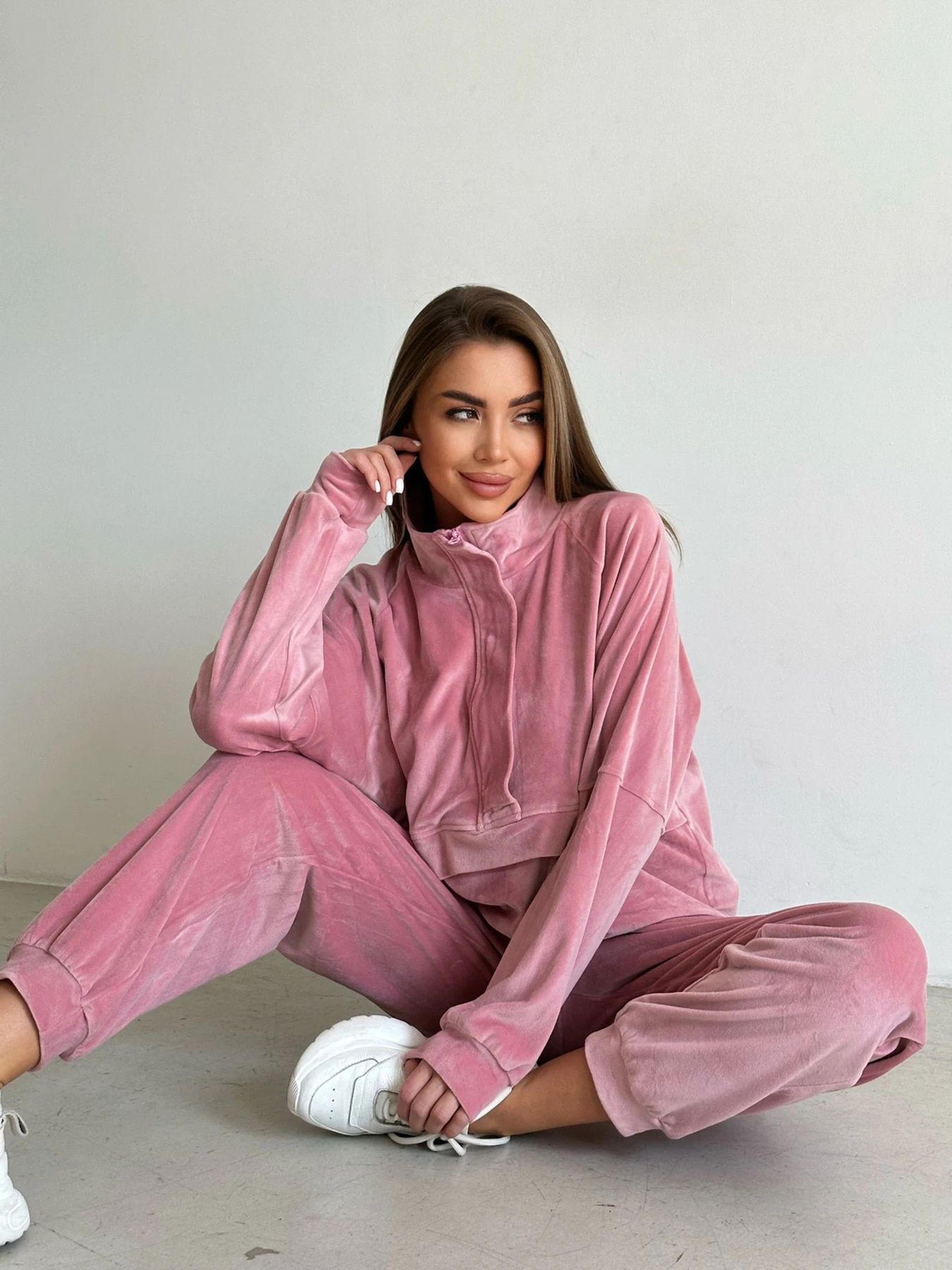 Костюми ISSA Plus модель 14211_pink Костюми ISSA Plus модель 14211_pink Фото