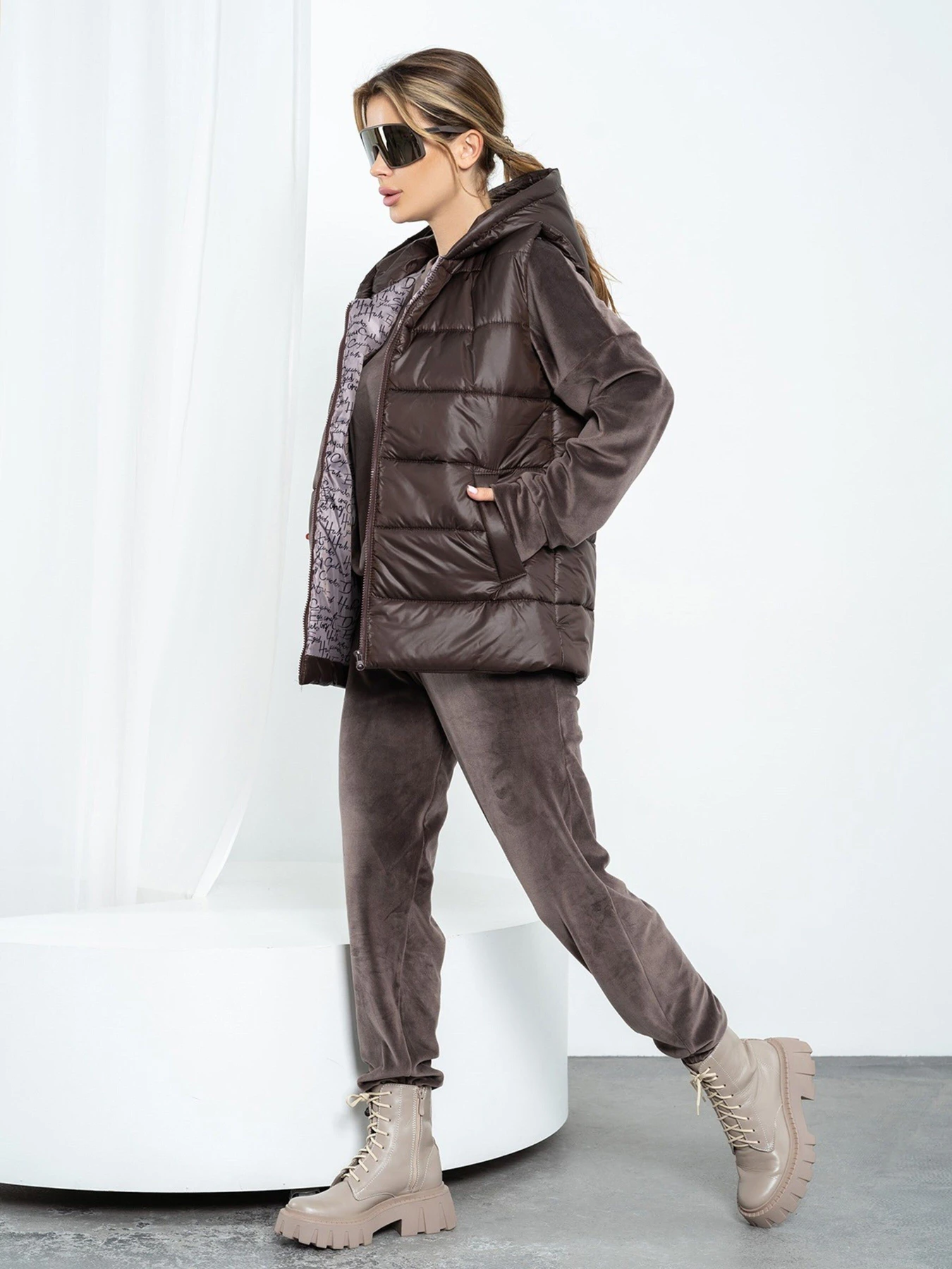 Костюмы ISSA Plus модель SA-480_brown Костюмы ISSA Plus модель SA-480_brown Фото