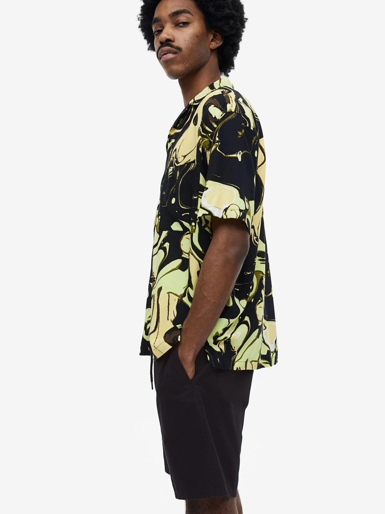 Шорти H&M модель 68920 Фото