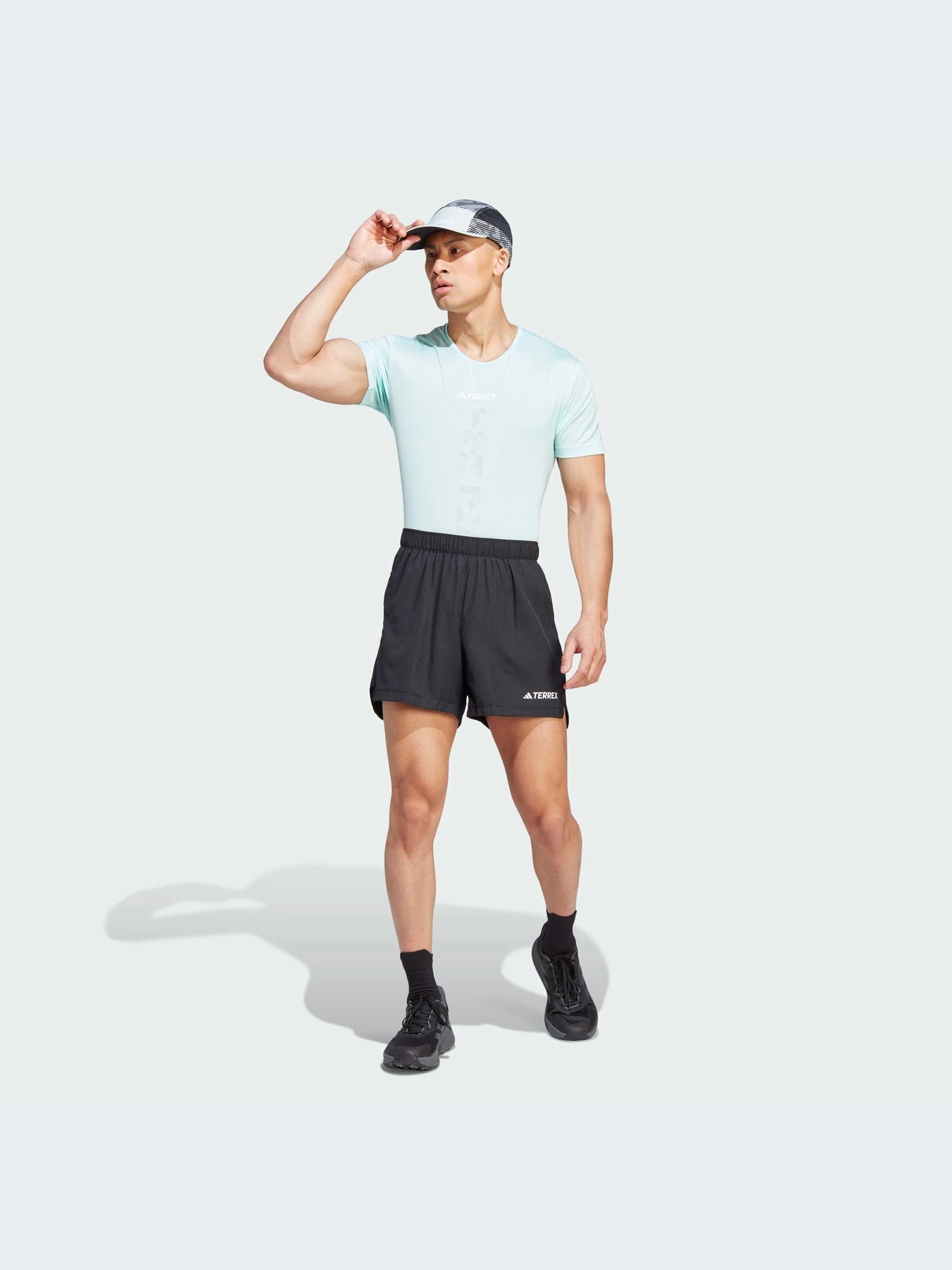 Шорты Adidas модель HZ6293 Шорты Adidas модель HZ6293 Фото