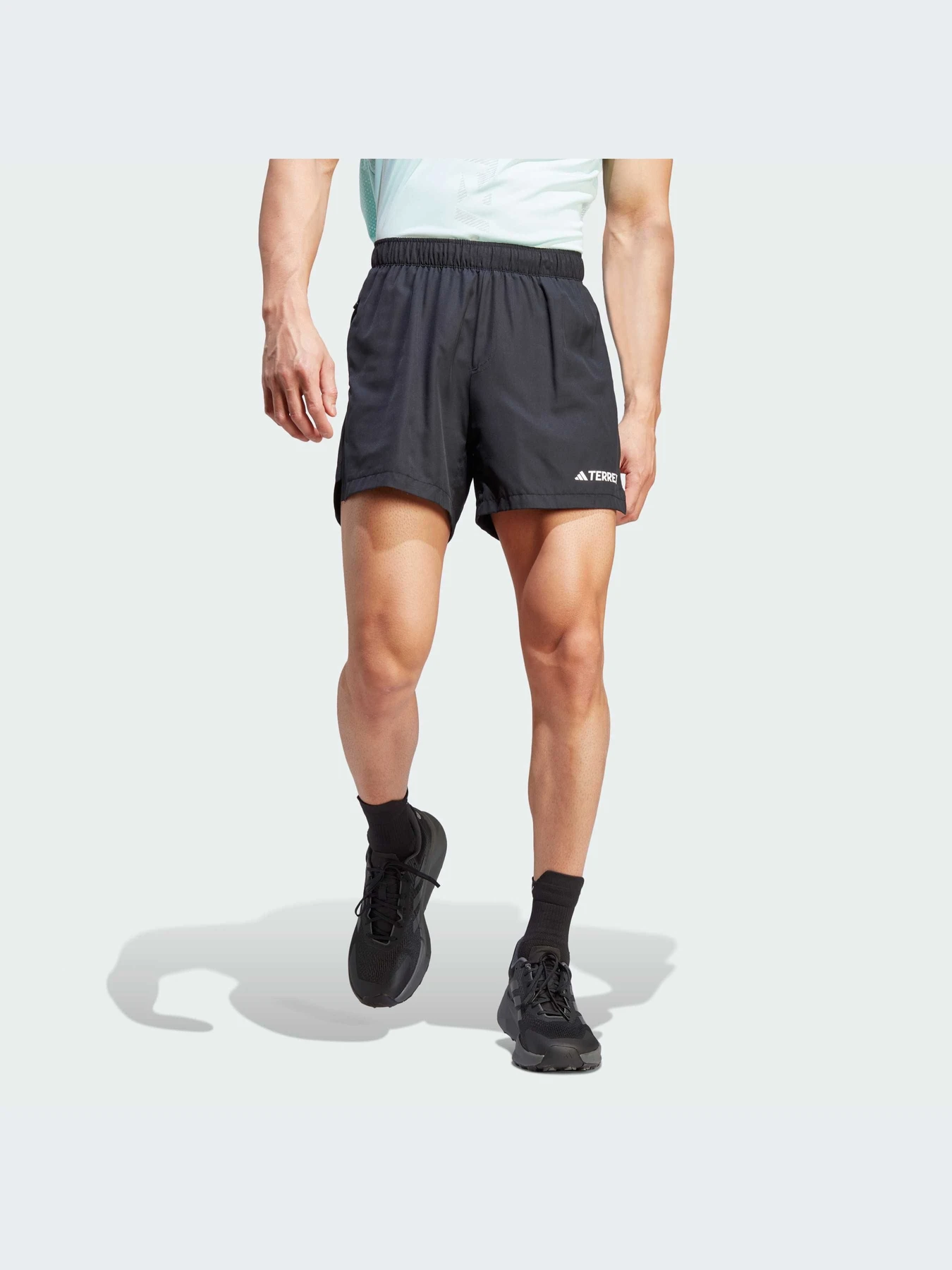 Шорты Adidas модель HZ6293 Шорты Adidas модель HZ6293 Фото