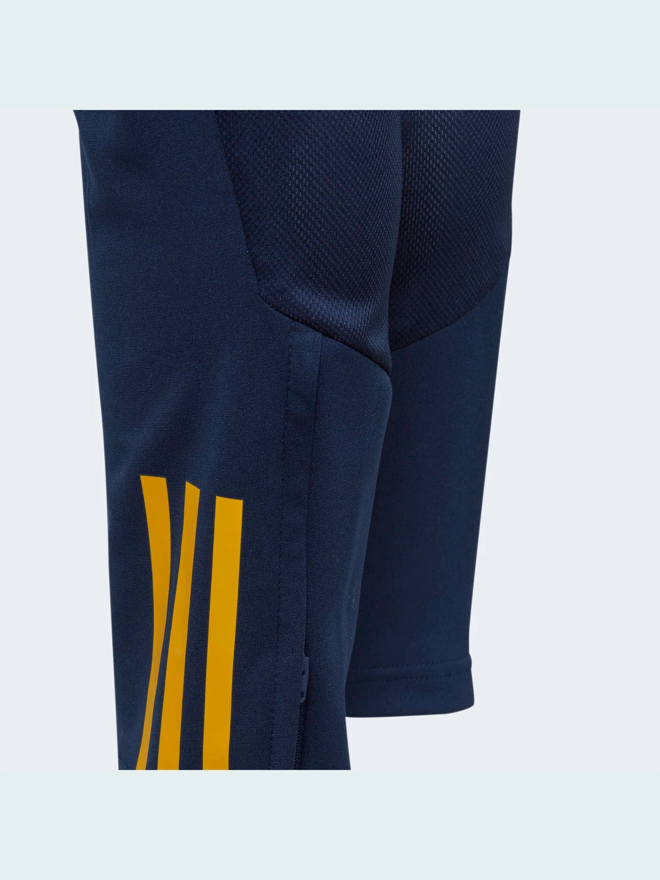 Брюки Adidas модель HE1406 Брюки Adidas модель HE1406 Фото