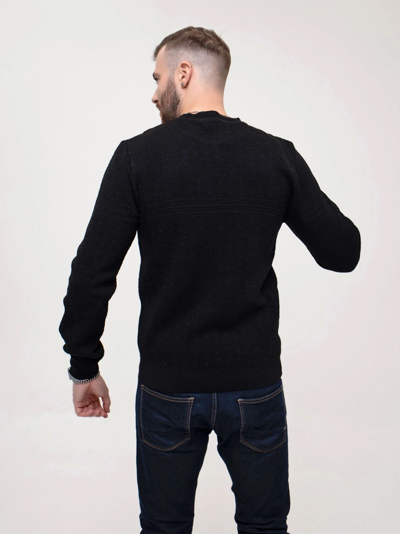 Светри та кардигани ISSA Plus модель GN4-153_black Фото