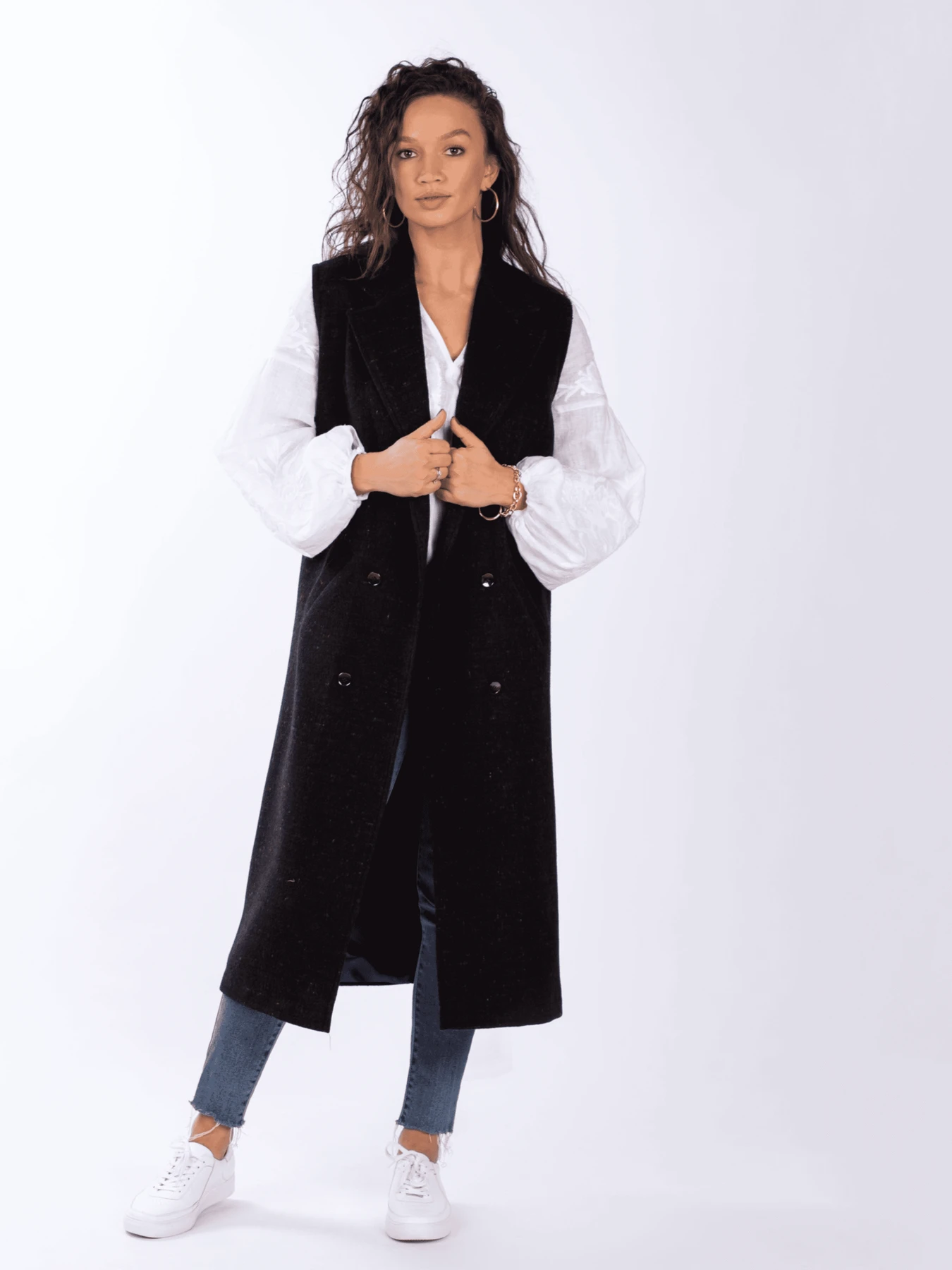 Куртки и дубленки Едельвіка модель 178-22-00black Фото