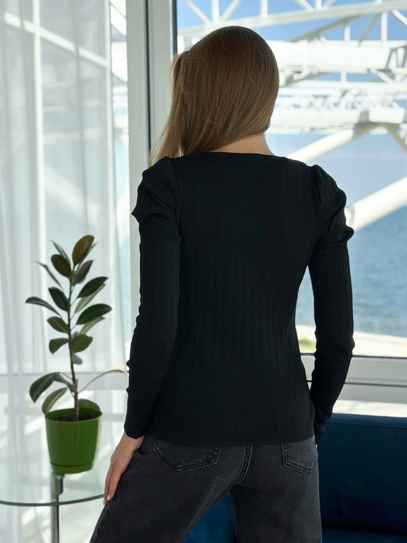 Худи и свитшоты ISSA Plus модель WN20-552_black Худи и свитшоты ISSA Plus модель WN20-552_black Фото