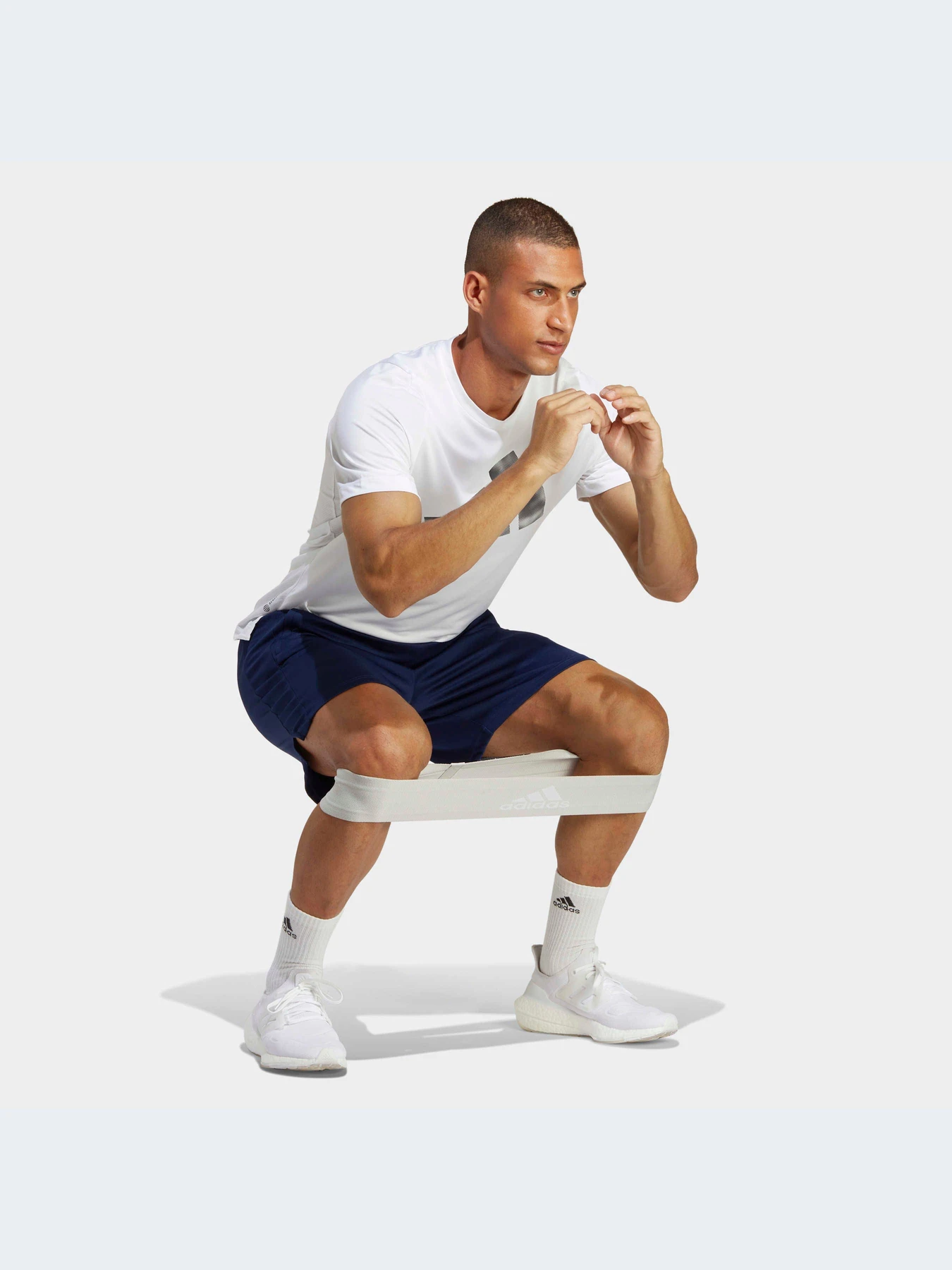 Шорты Adidas модель IB8162 Шорты Adidas модель IB8162 Фото