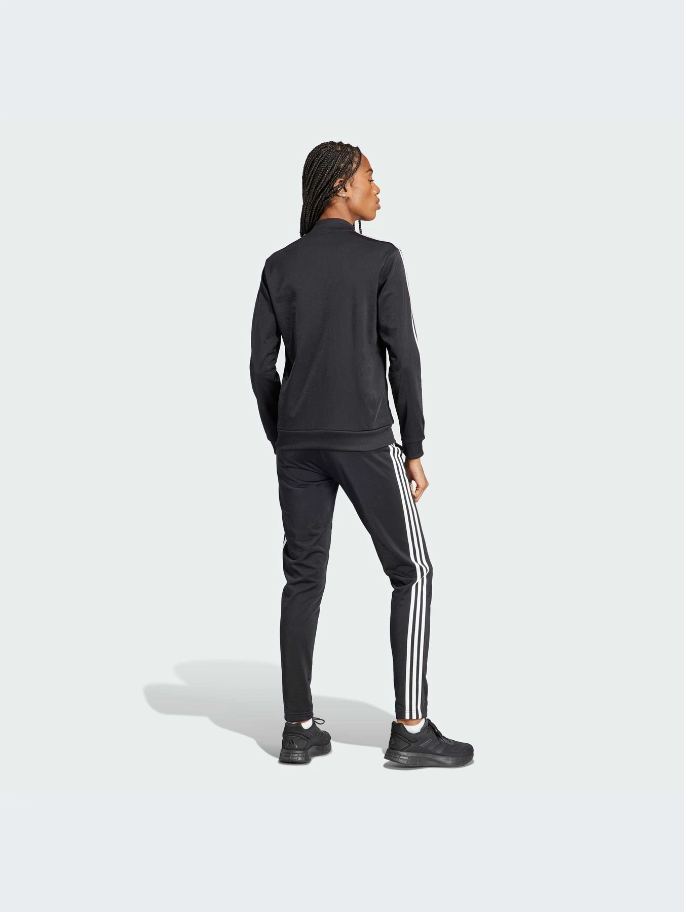 Костюмы Adidas модель IJ8781 Костюмы Adidas модель IJ8781 Фото