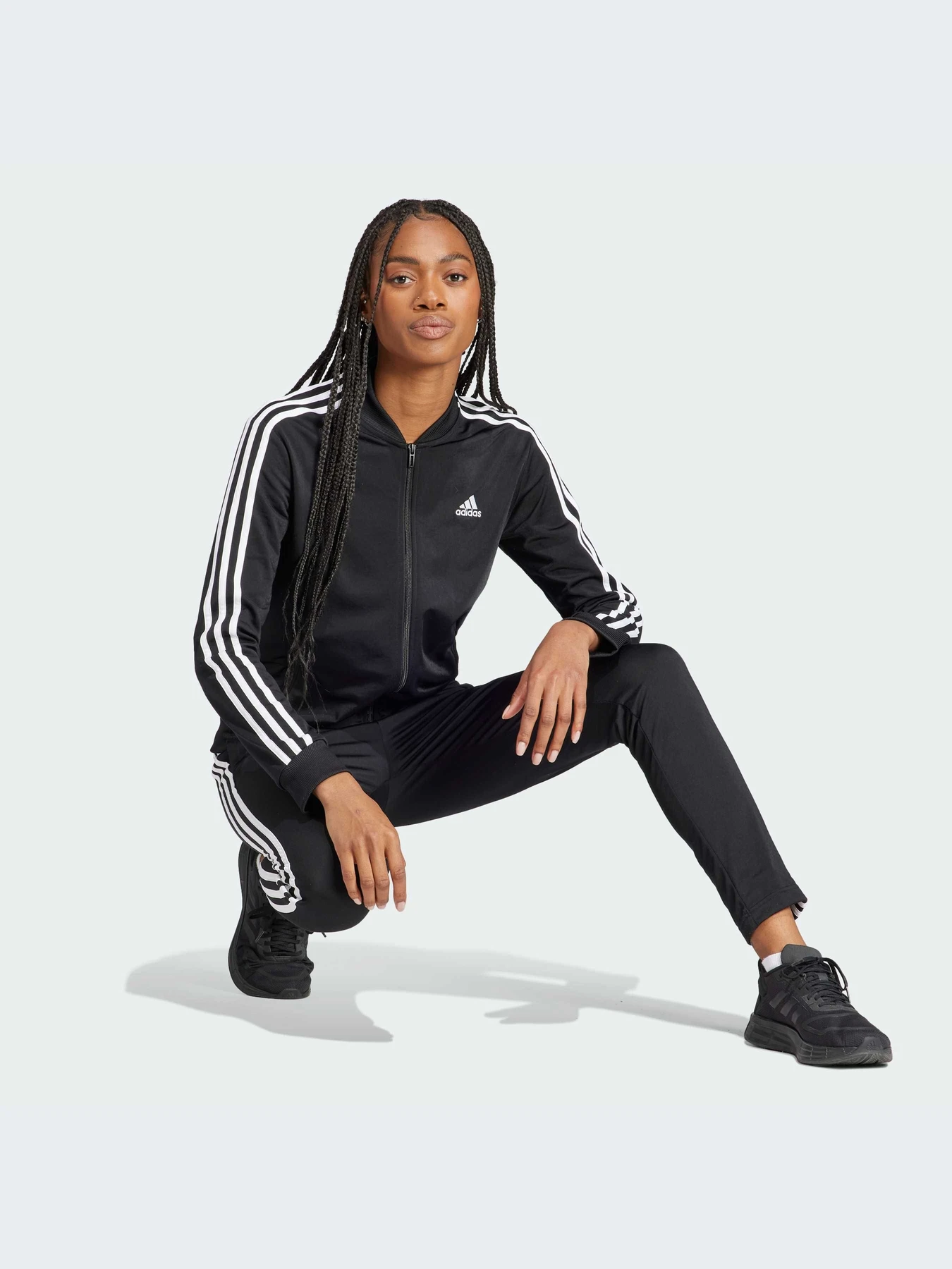 Костюмы Adidas модель IJ8781 Костюмы Adidas модель IJ8781 Фото
