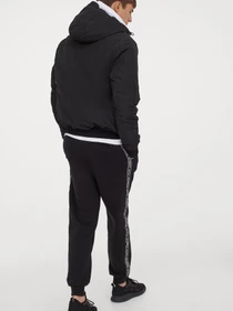 Куртки та дублянки H&M модель 44447 Фото