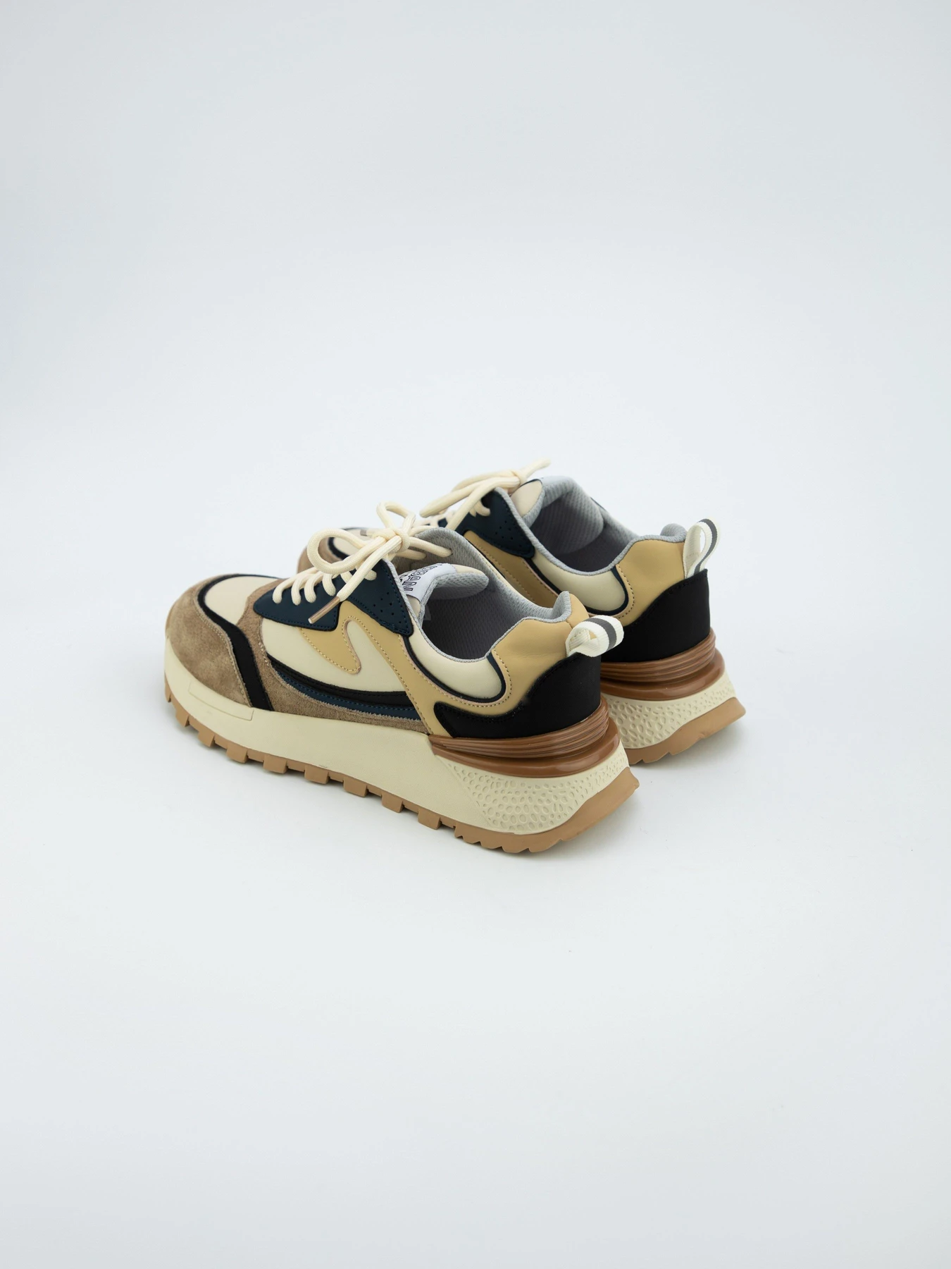 Кросівки URBAN TRACE модель UT23-W-7118-L Фото