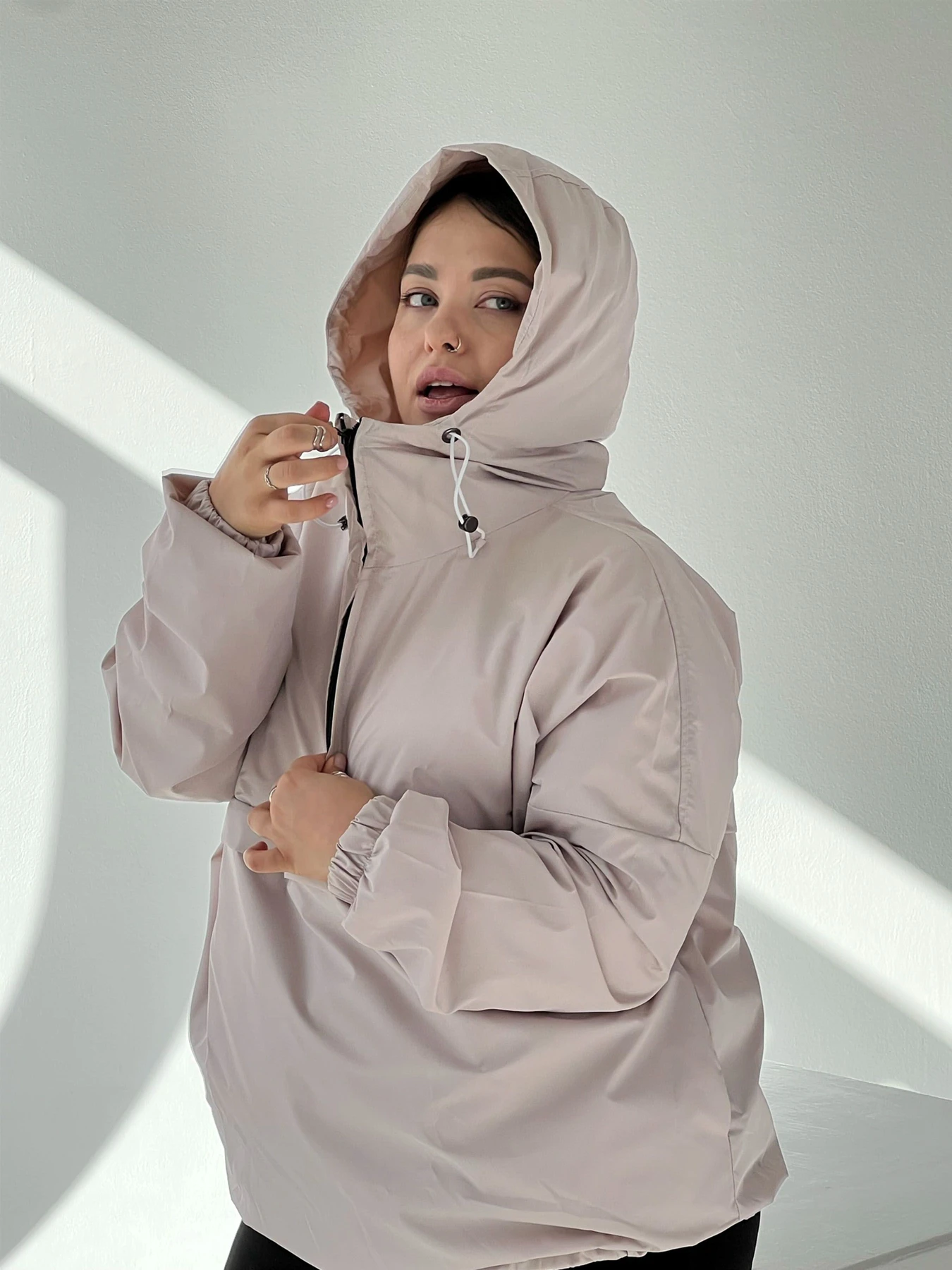 Куртки та дублянки IJ модель ij-anorak-bej Куртки та дублянки IJ модель ij-anorak-bej Фото