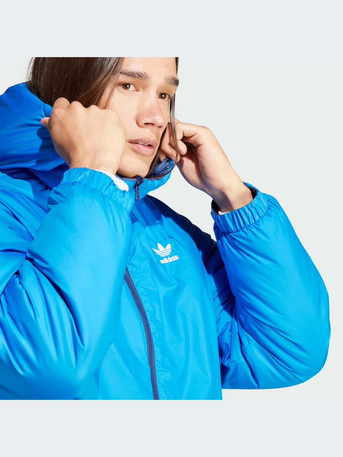 Куртки и дубленки Adidas Adicolor модель IL2583 Фото