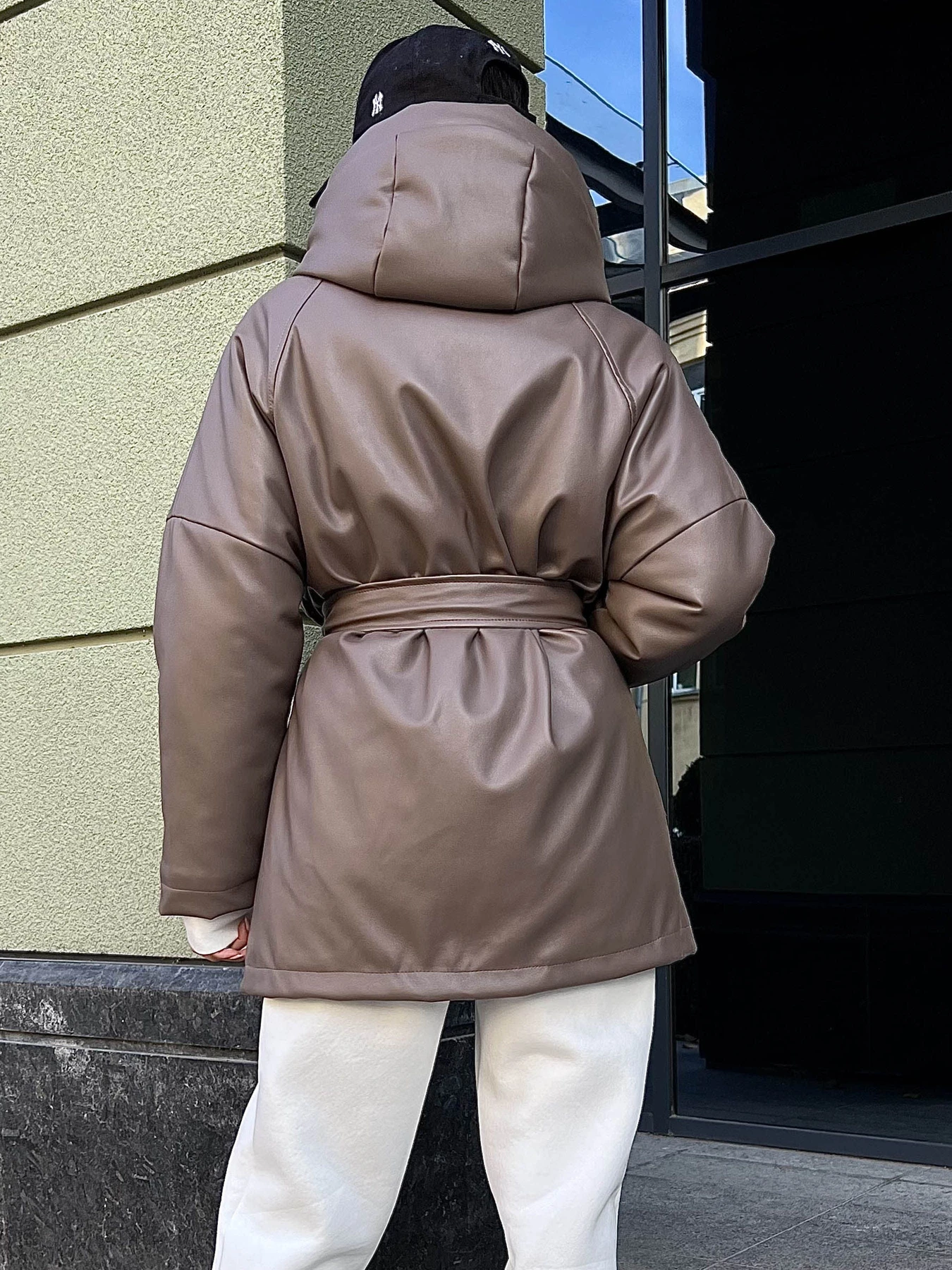 Куртки та дублянки Jadone Fashion модель Zymova_kurtka_Savi_mokko Фото