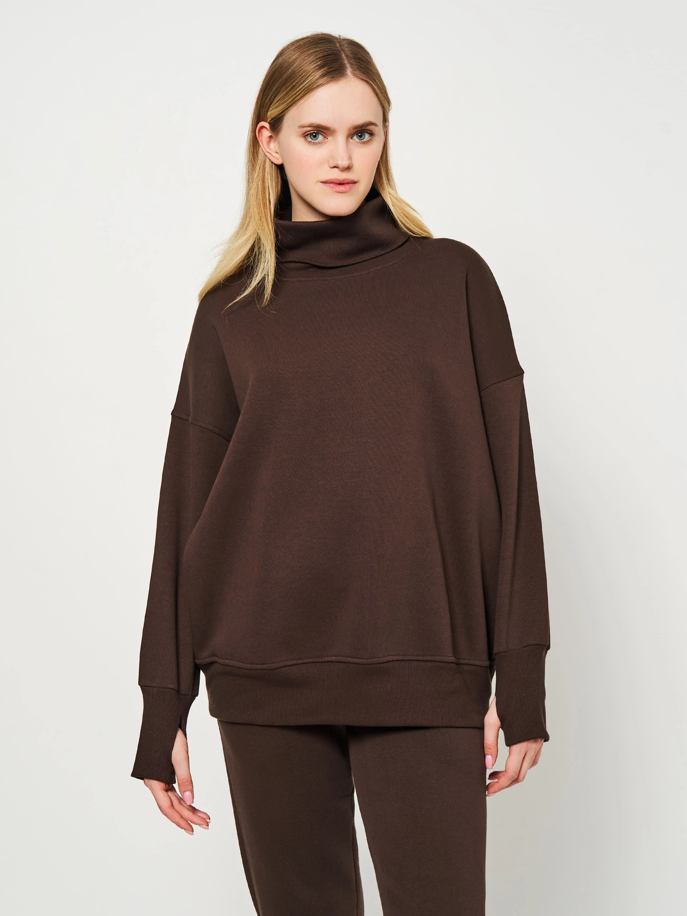 Костюмы Роза модель 230404_brown Костюмы Роза модель 230404_brown Фото
