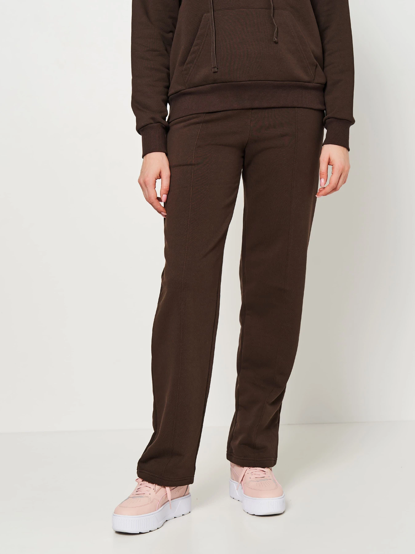 Костюмы Роза модель 230405_brown Костюмы Роза модель 230405_brown Фото